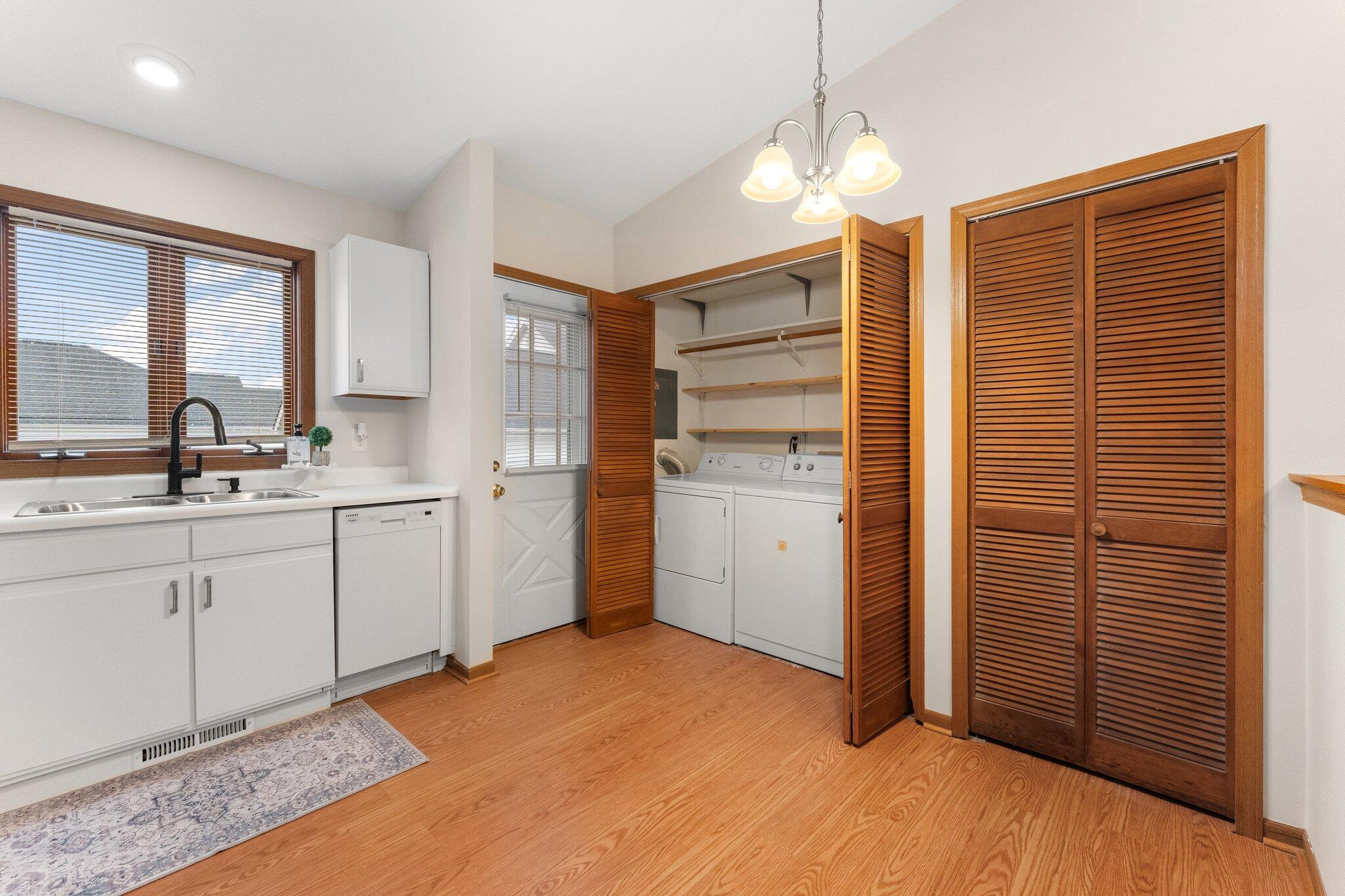 130-132 Meadows Circle