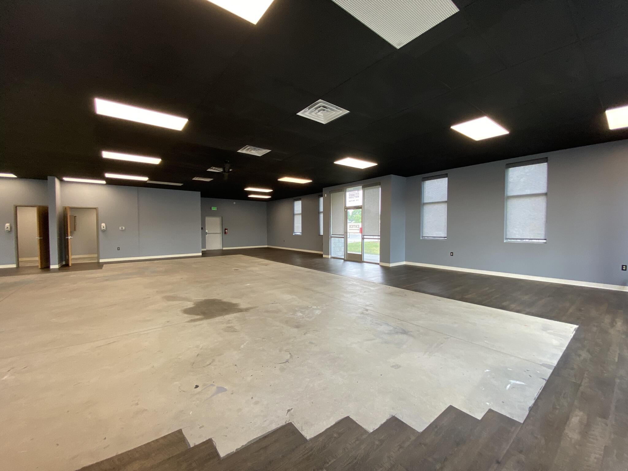 1703 Calumet Avenue Unit: F