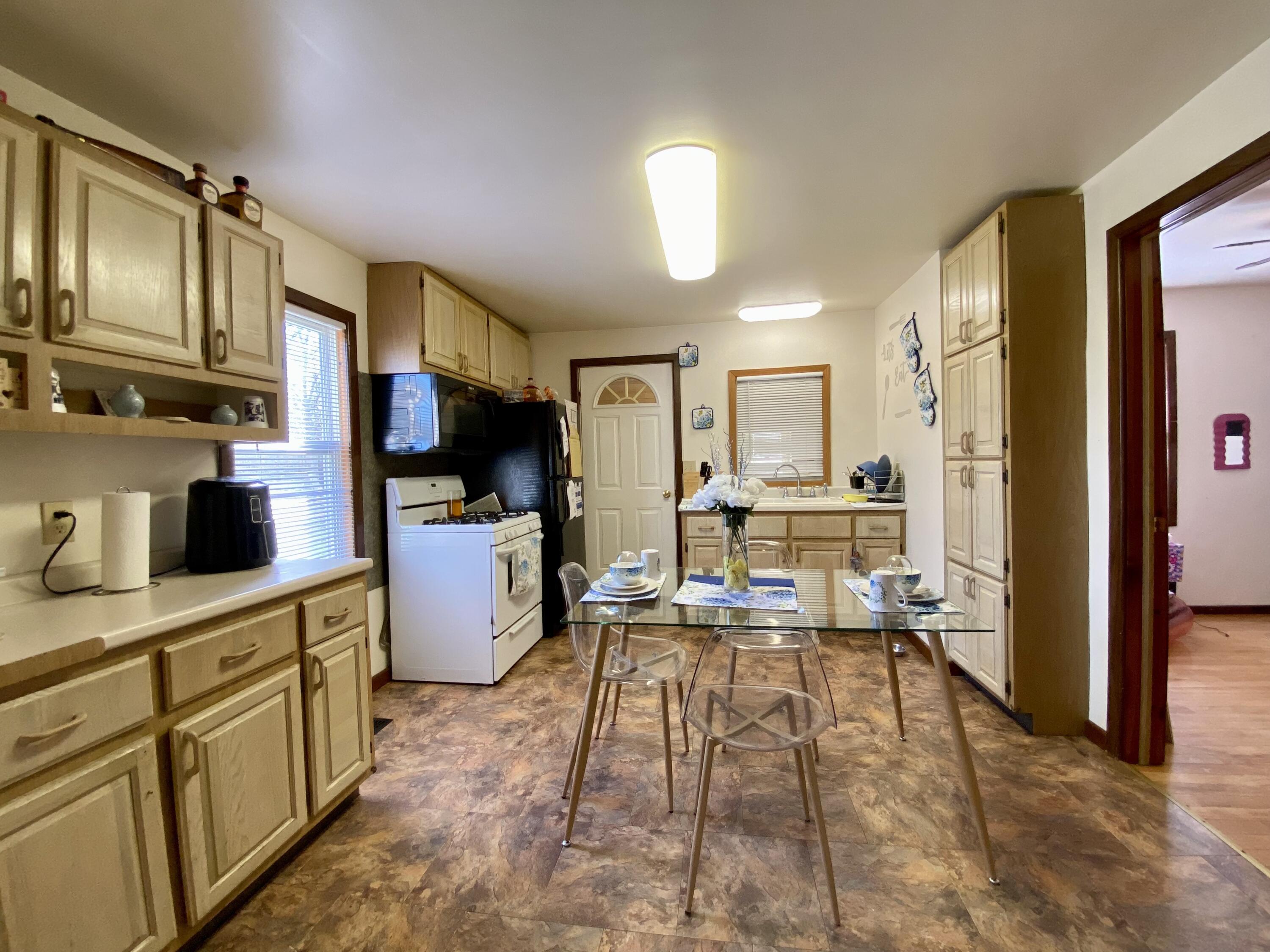 624 Pleasant Avenue