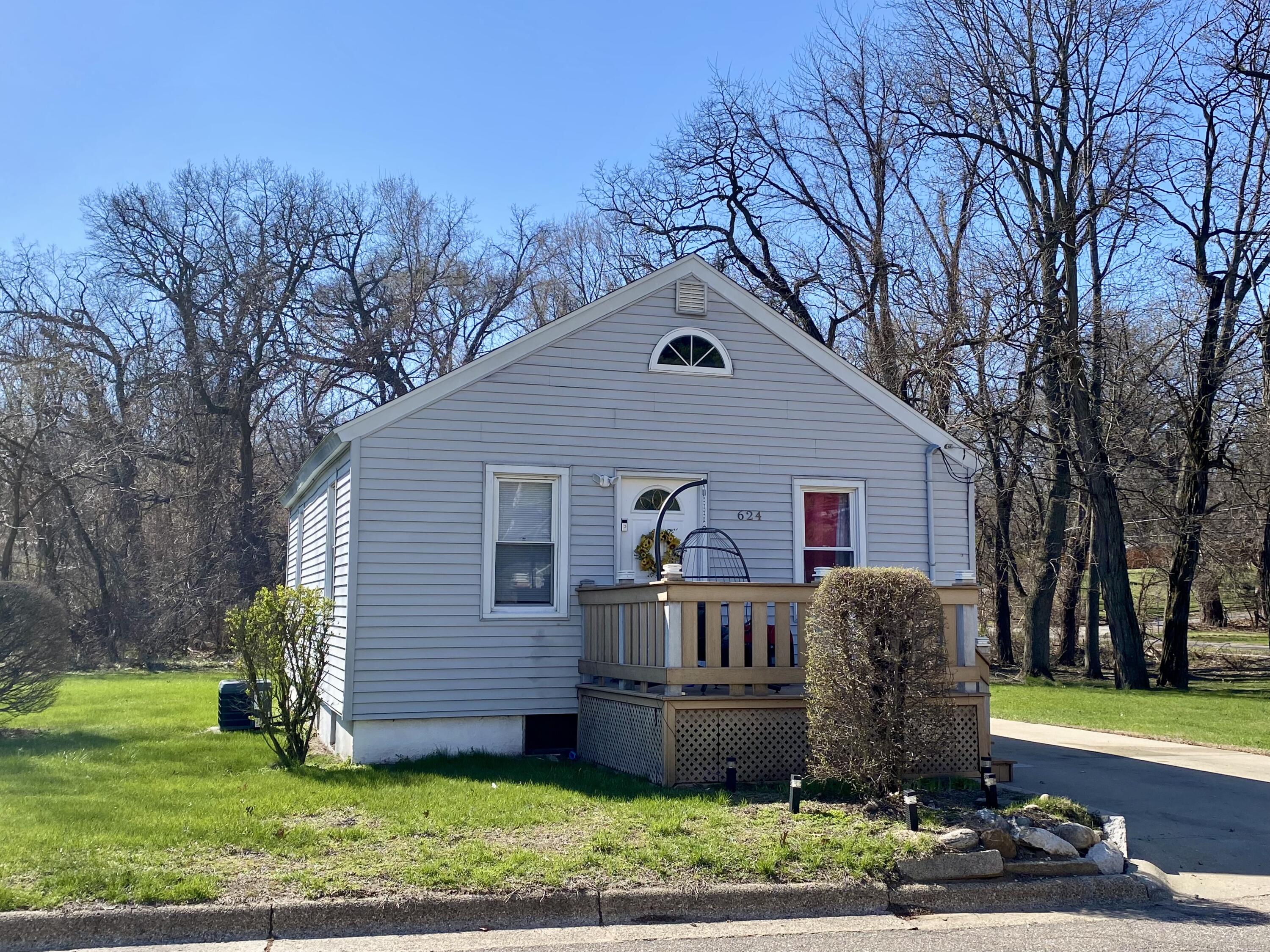 624 Pleasant Avenue