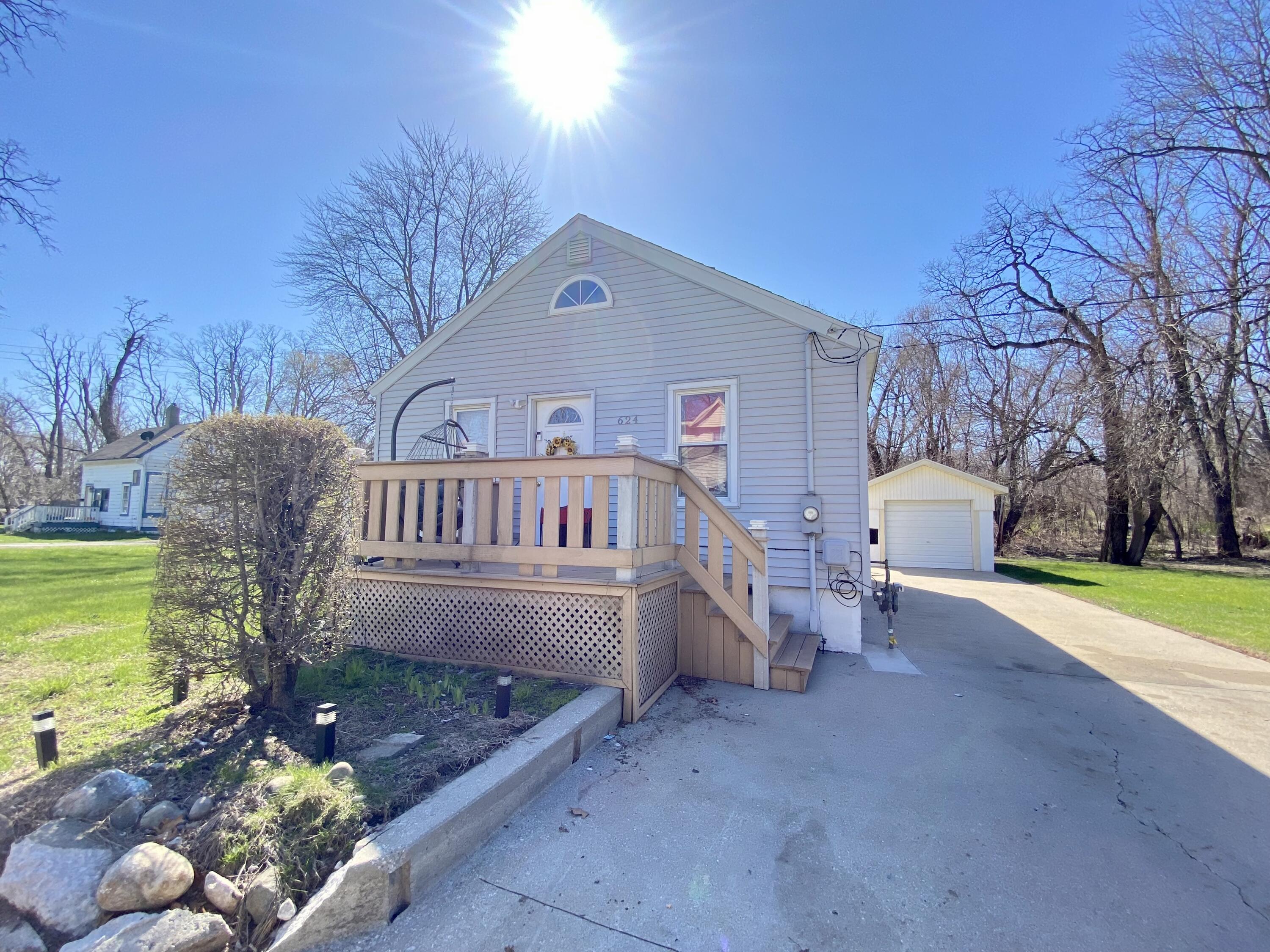 624 Pleasant Avenue