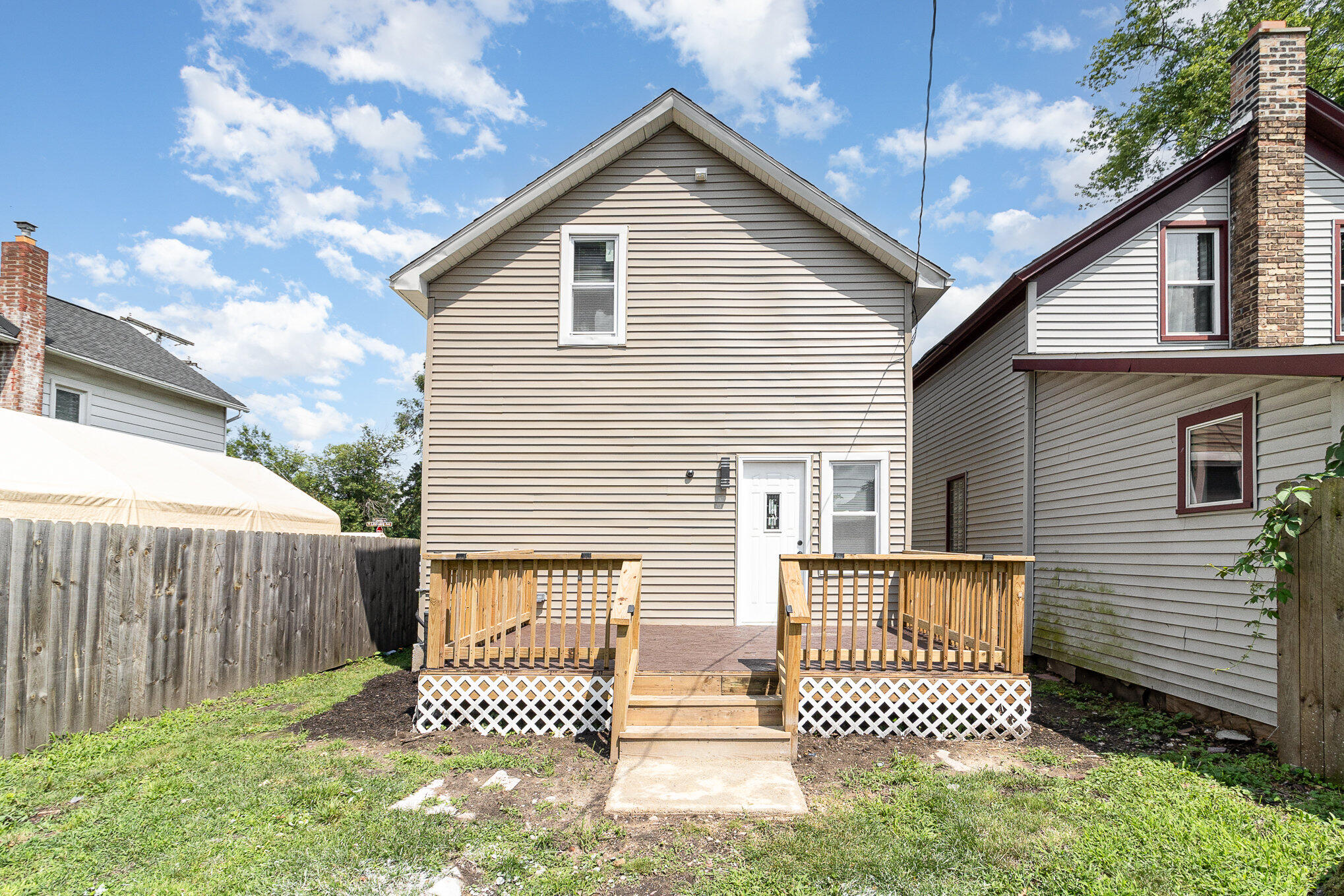 140 N Lindberg Street