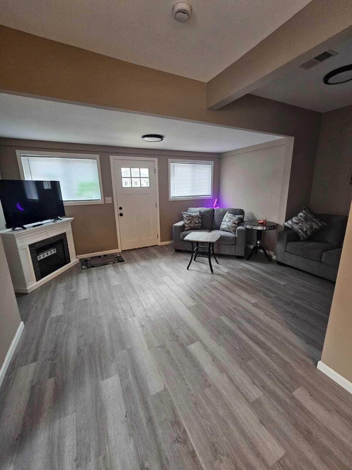 140 N Lindberg Street