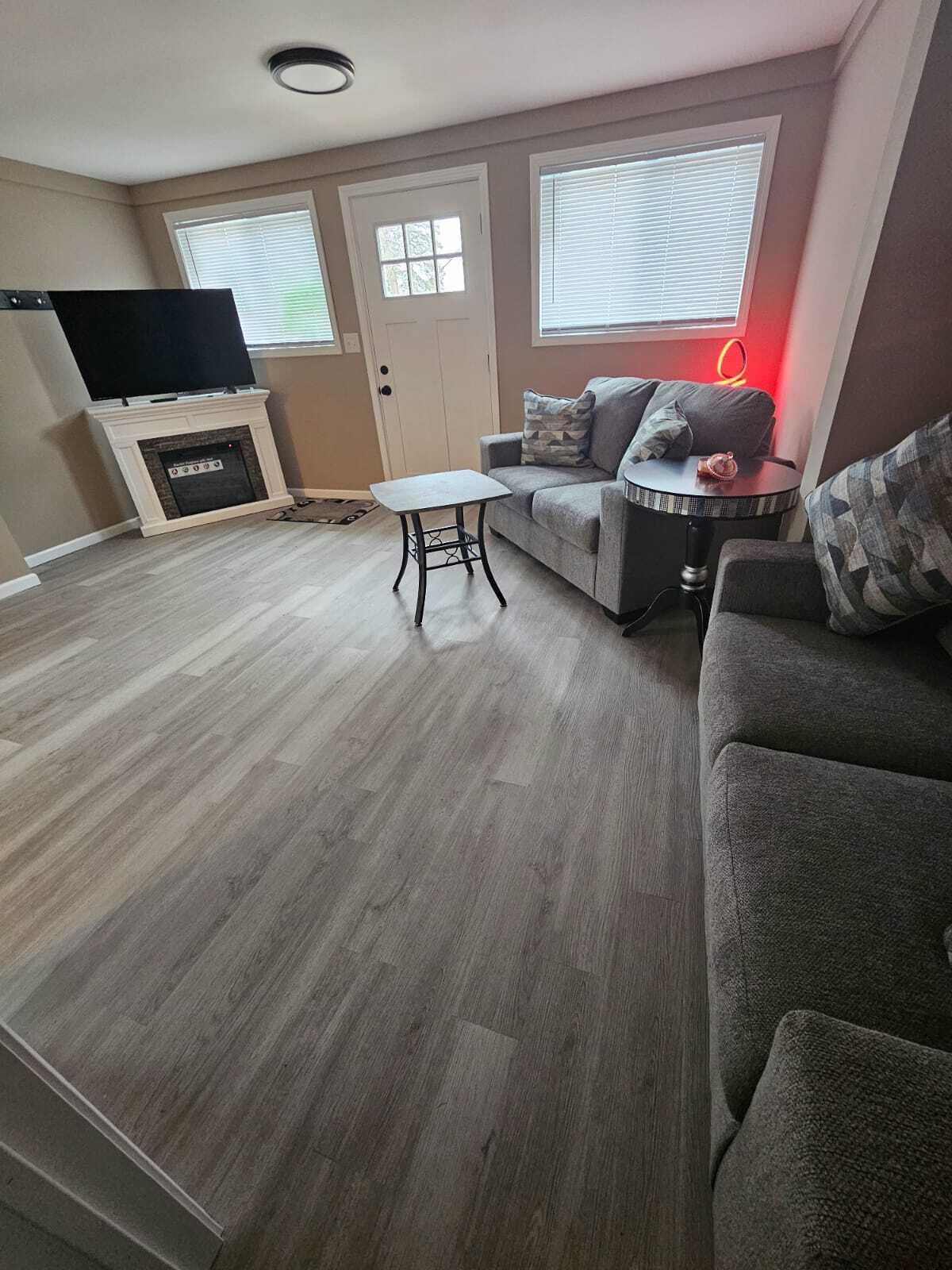 140 N Lindberg Street