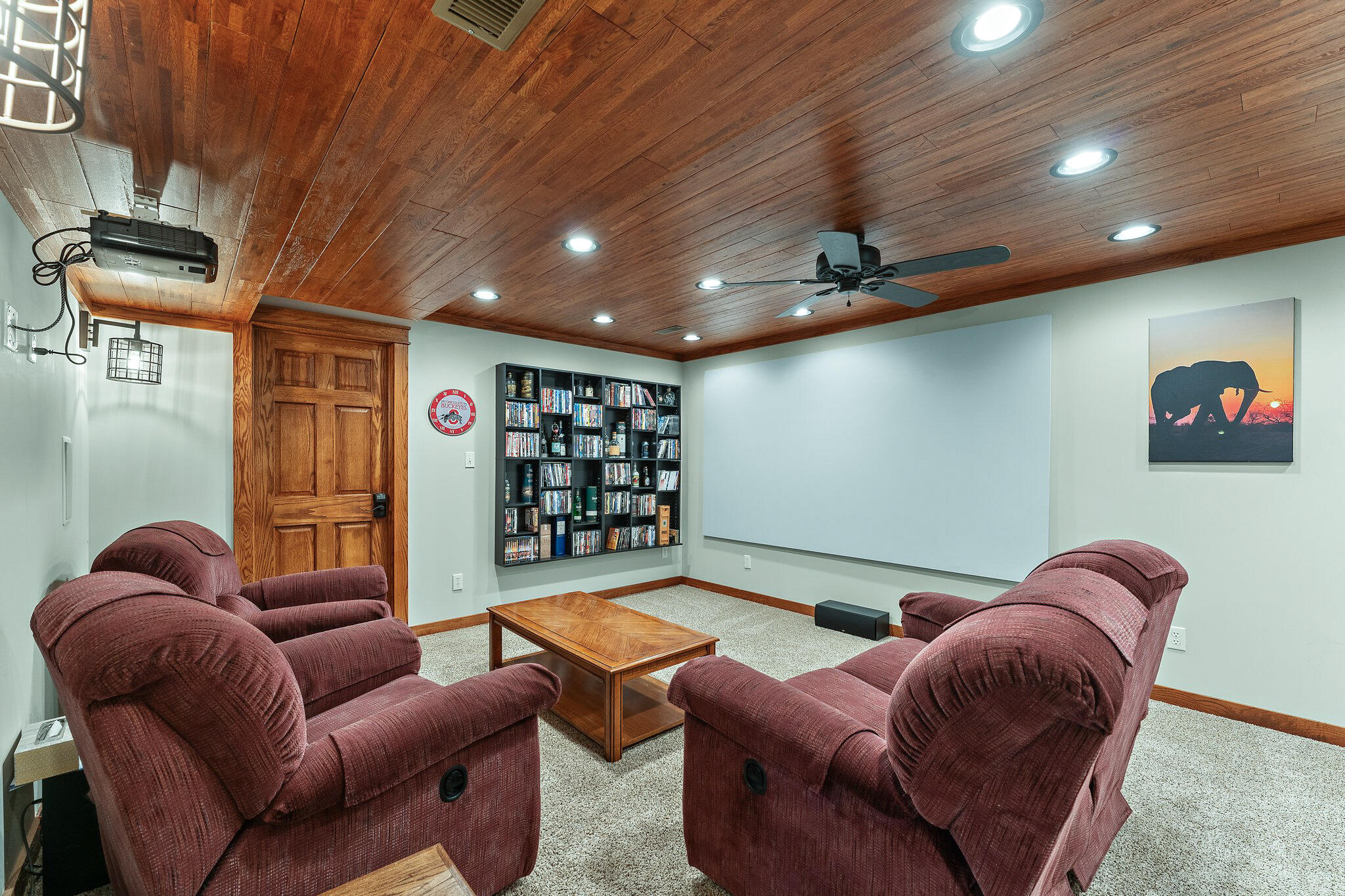 832 E Shakespeare Drive