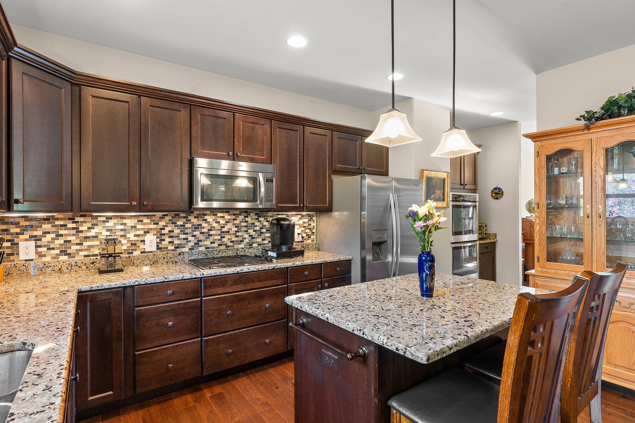 832 E Shakespeare Drive
