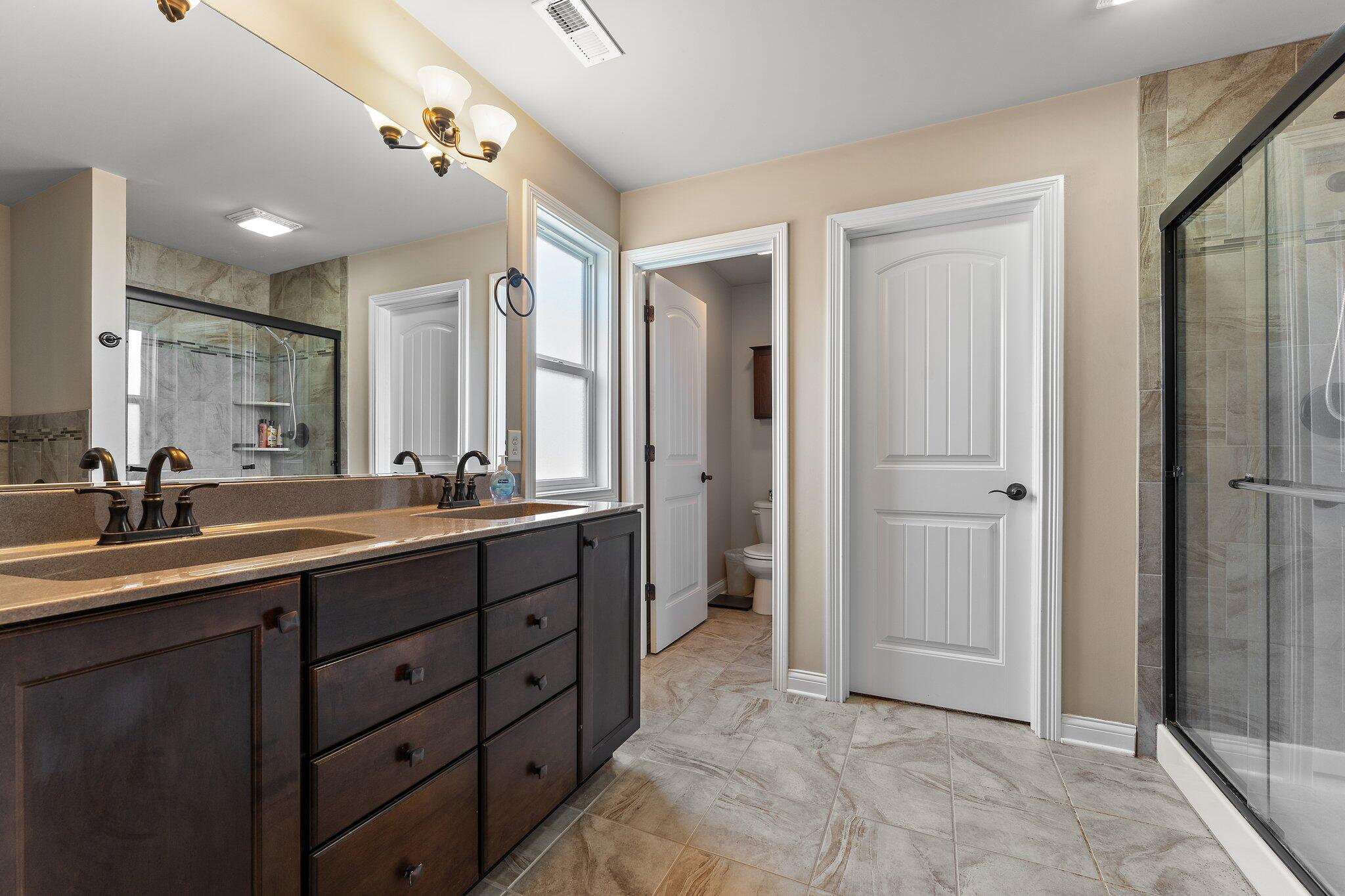 832 E Shakespeare Drive