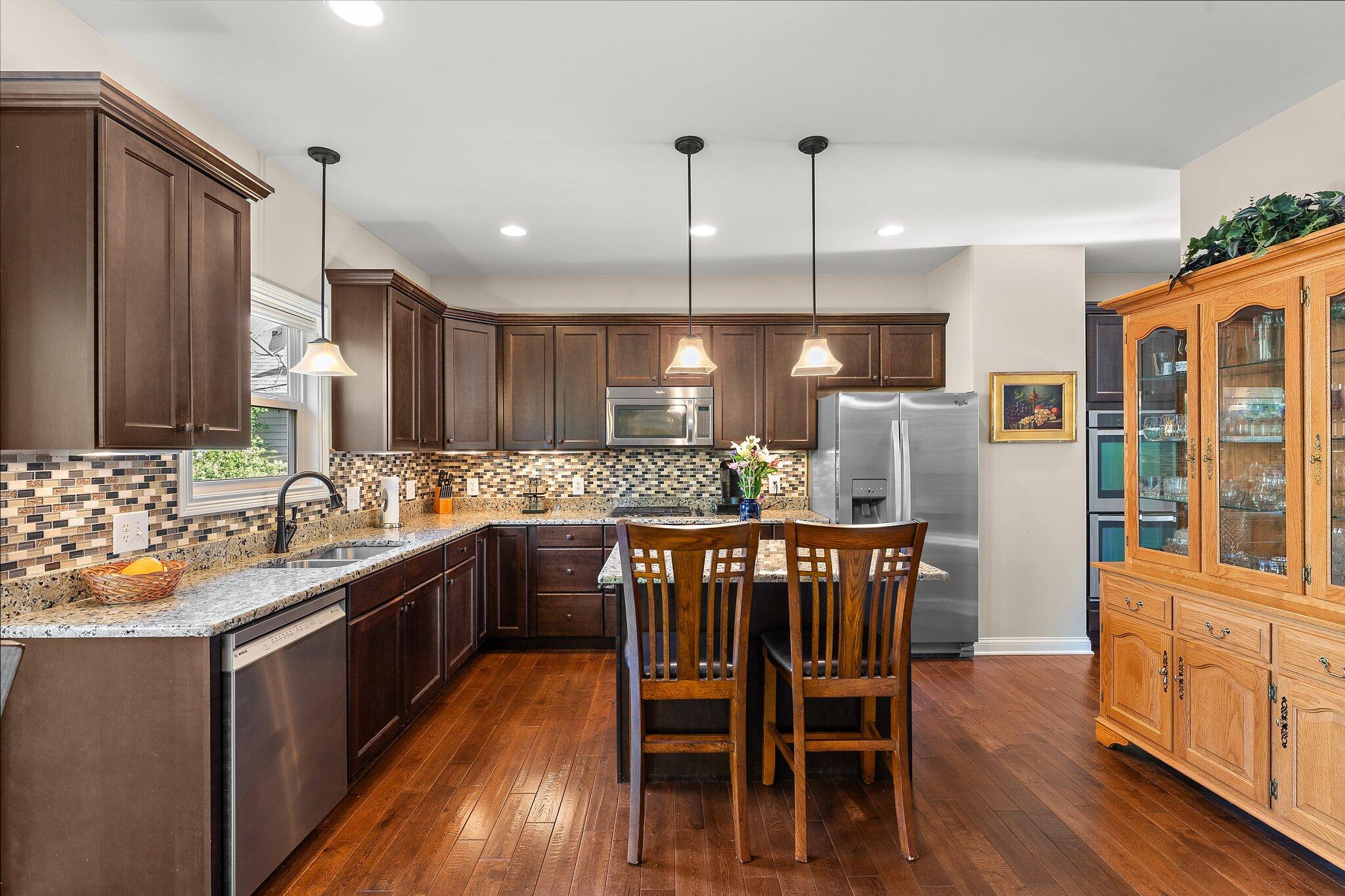 832 E Shakespeare Drive