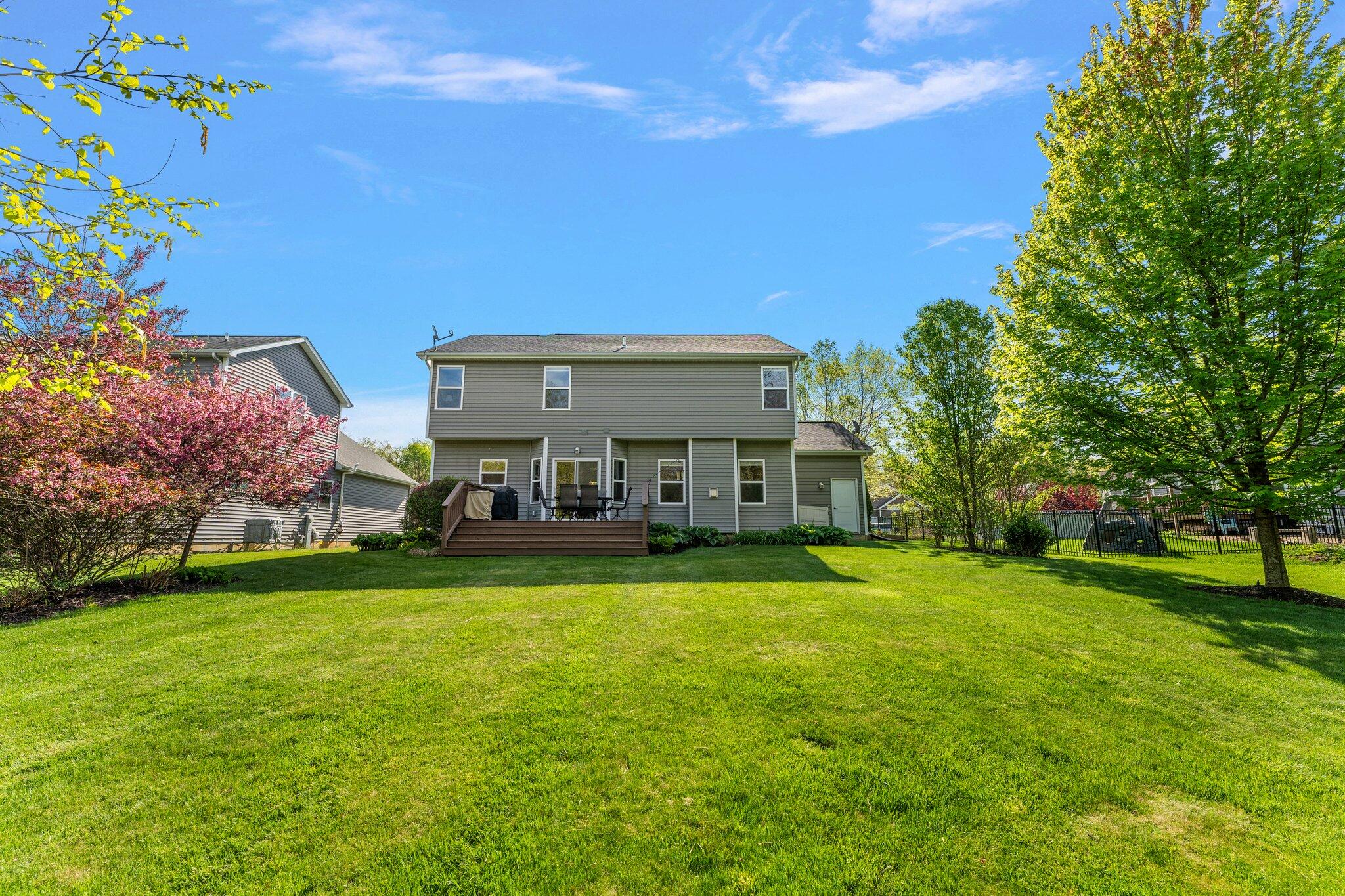832 E Shakespeare Drive