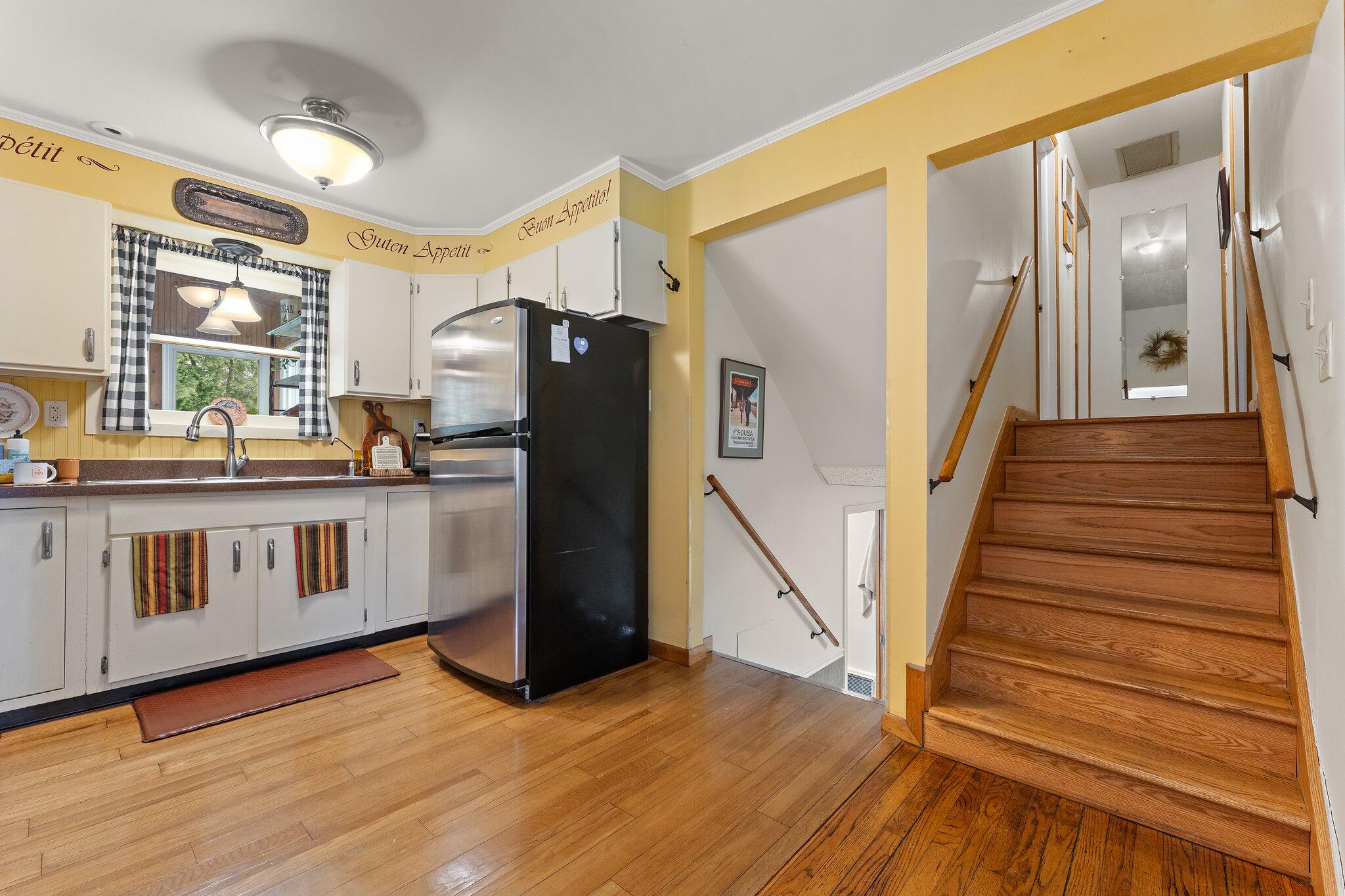 1854 Woodridge Circle