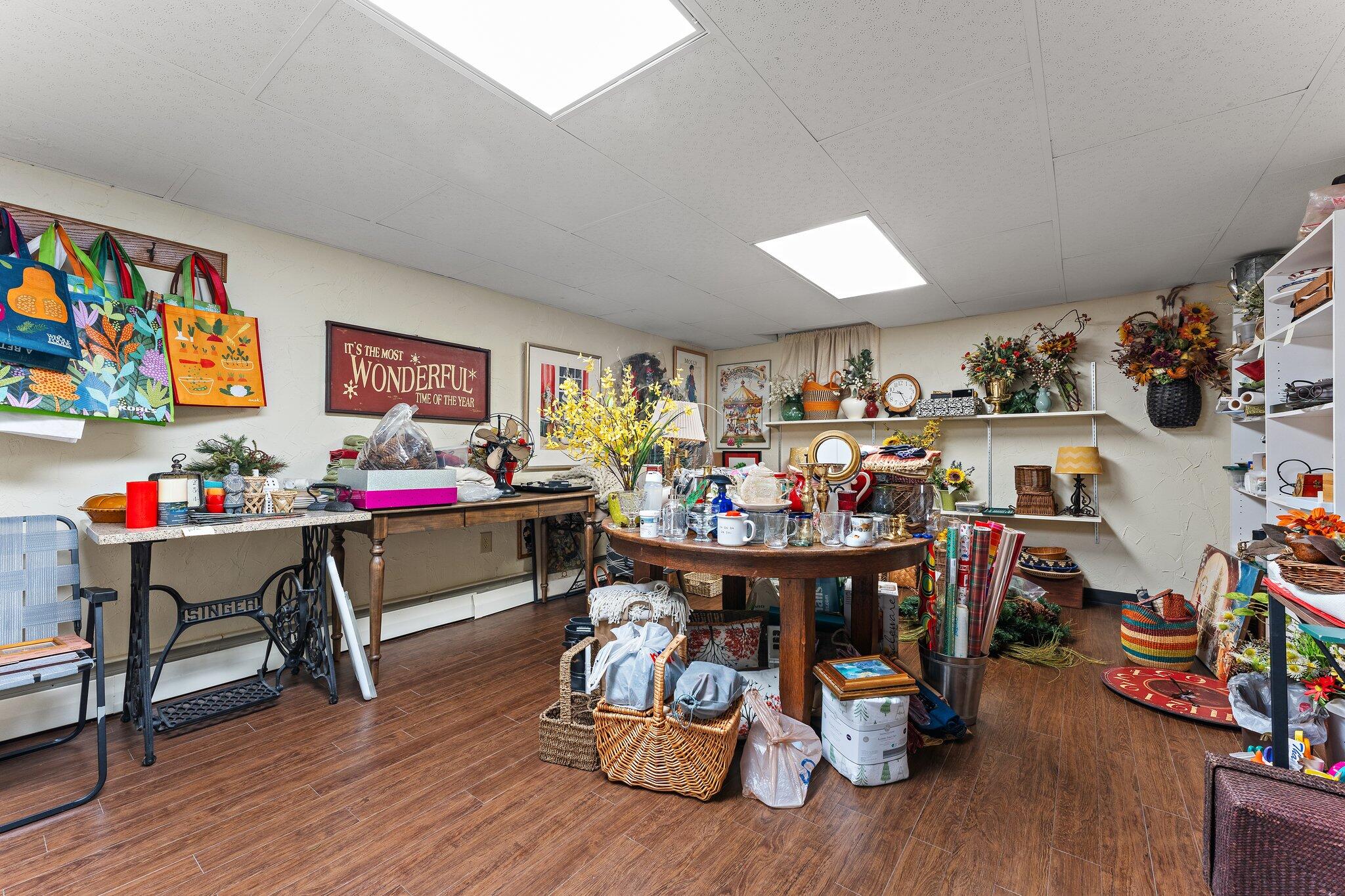 1854 Woodridge Circle