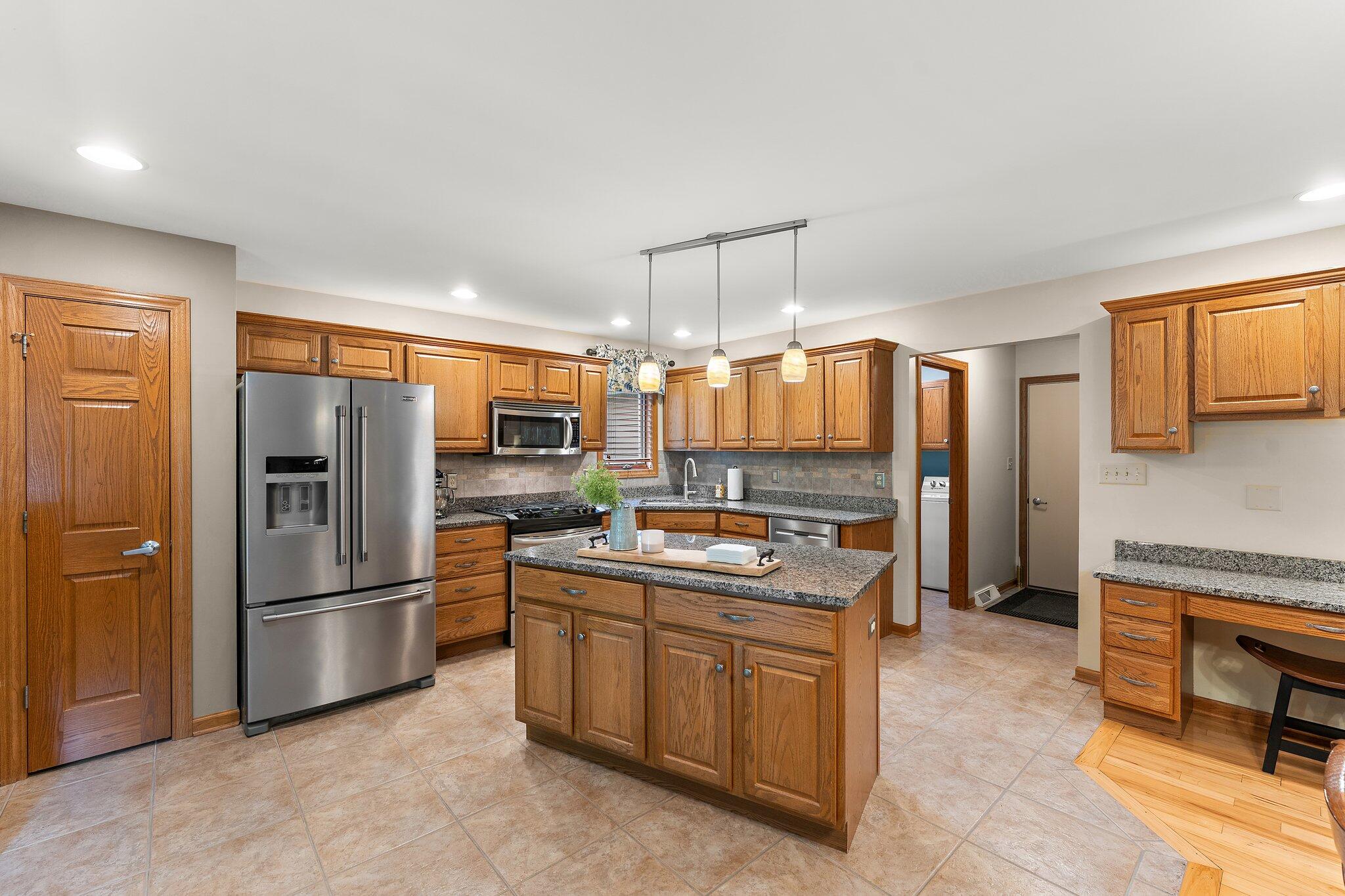 12816 Marsh Landing Pkwy