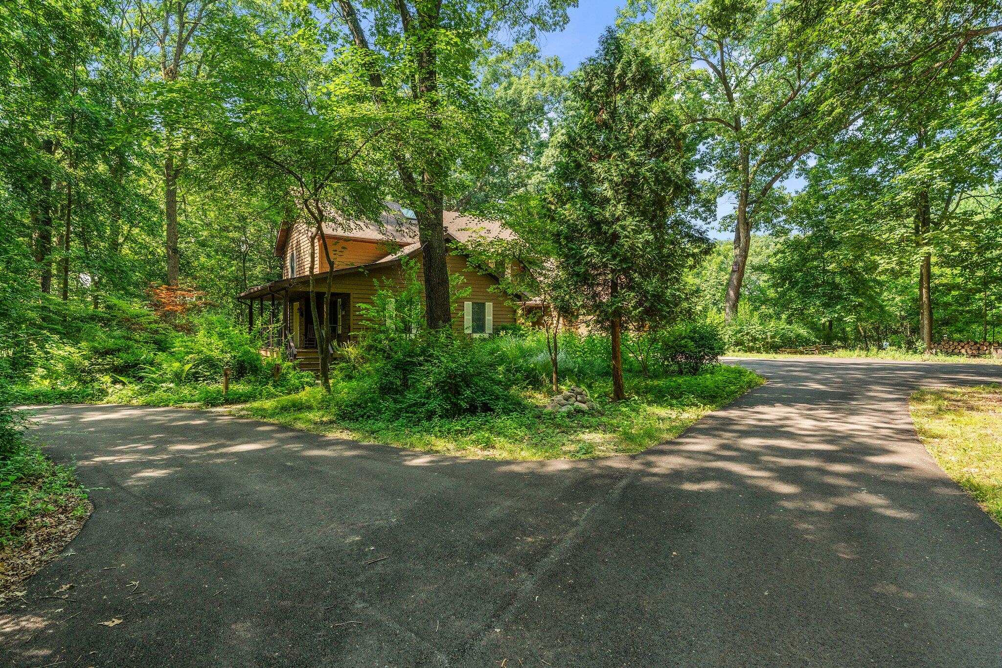 535 N 106 W