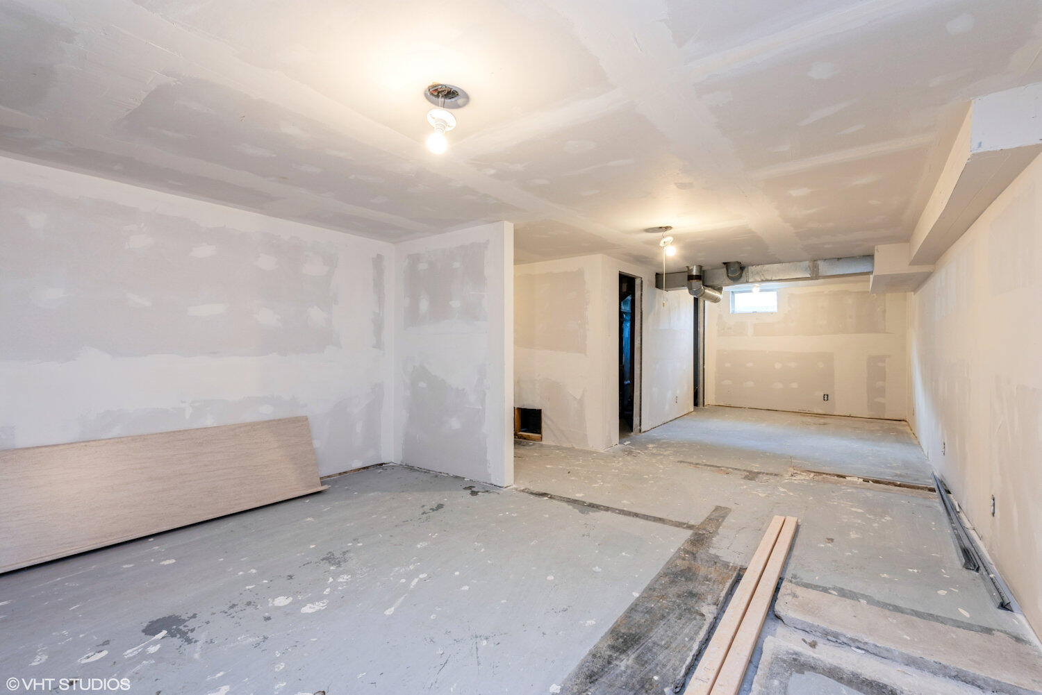 2905 E Michigan Boulevard