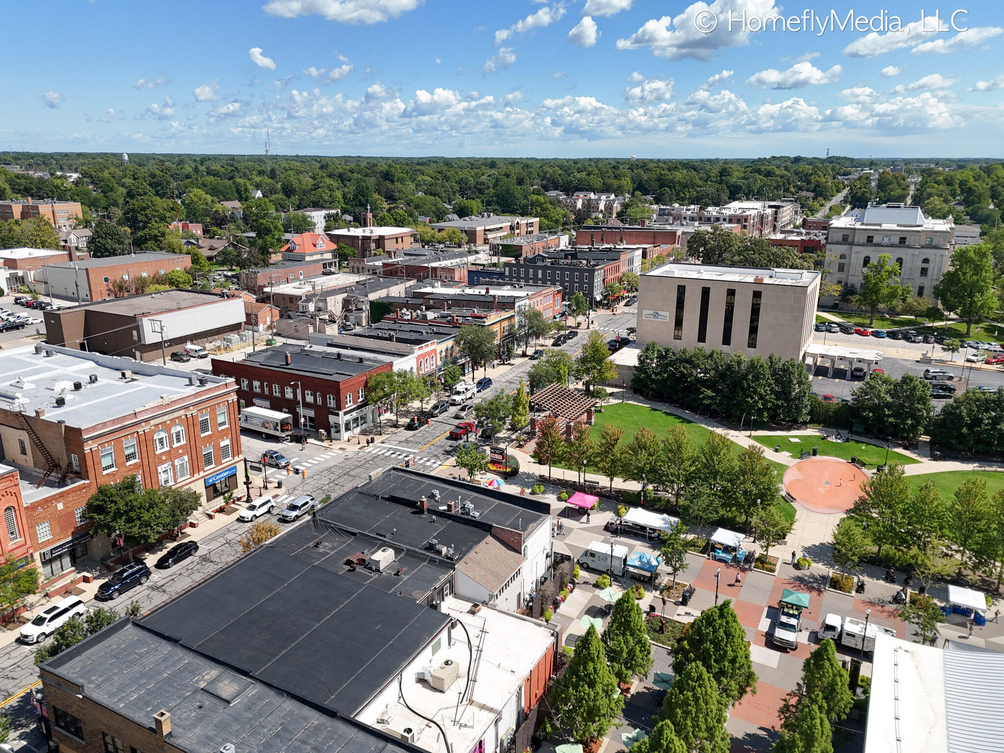 208 N Campbell Street Unit: #202