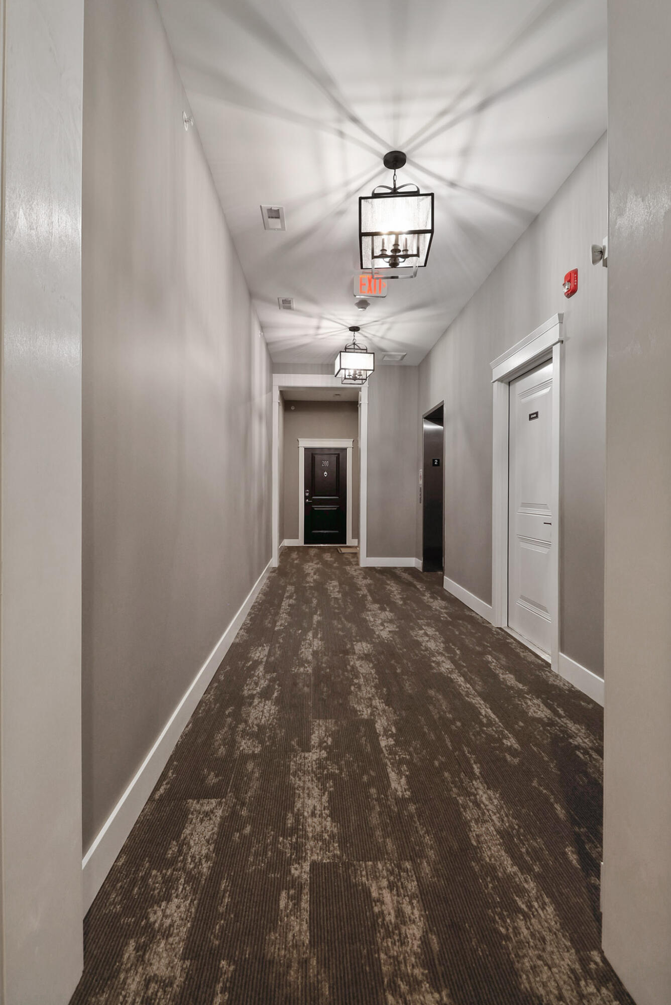 208 N Campbell Street Unit: #202