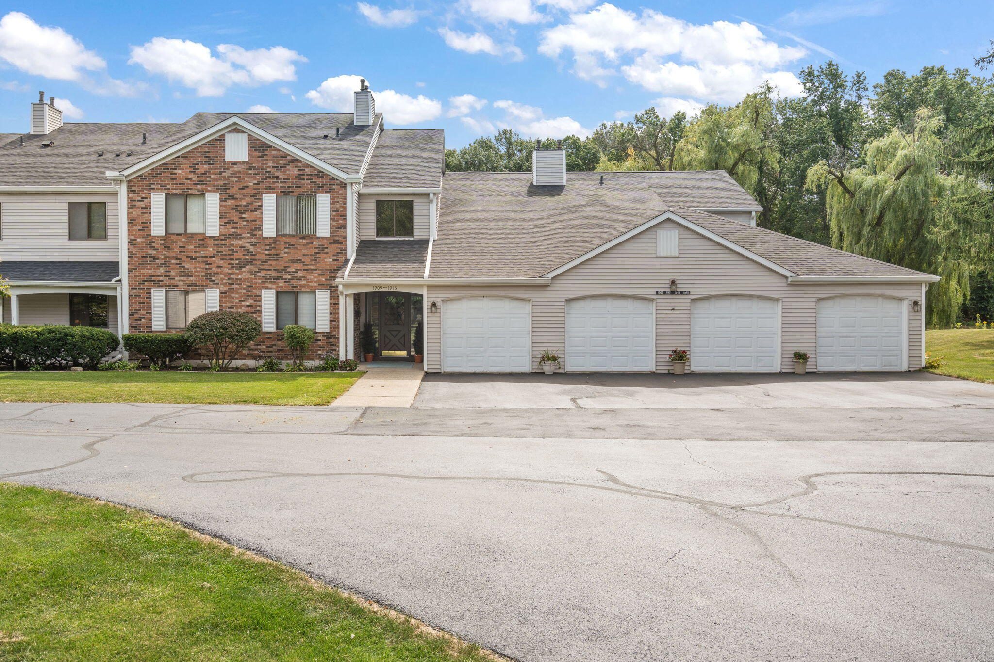 1915 David Drive