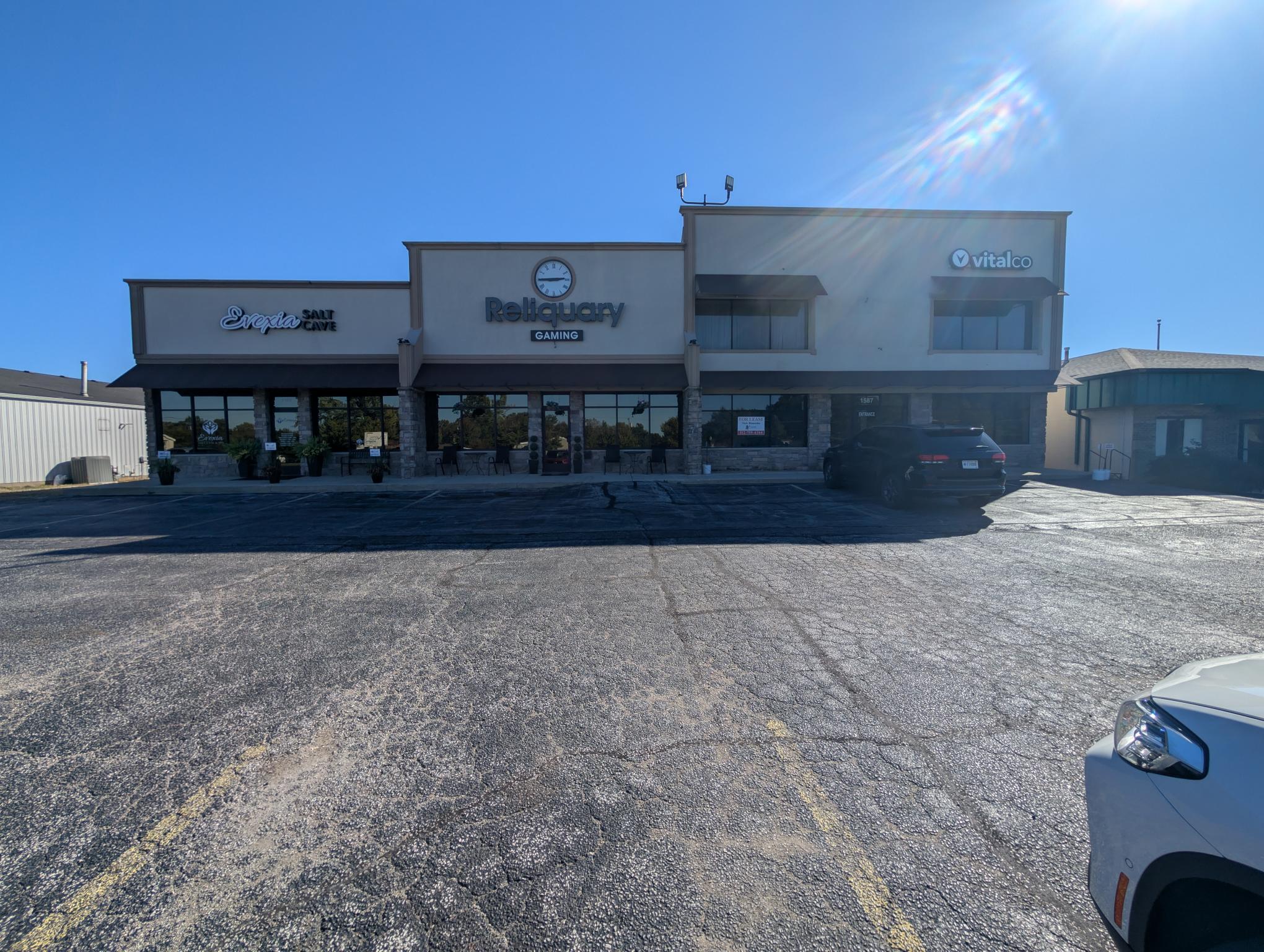 1583-87 S Calumet Road Unit: 101 B