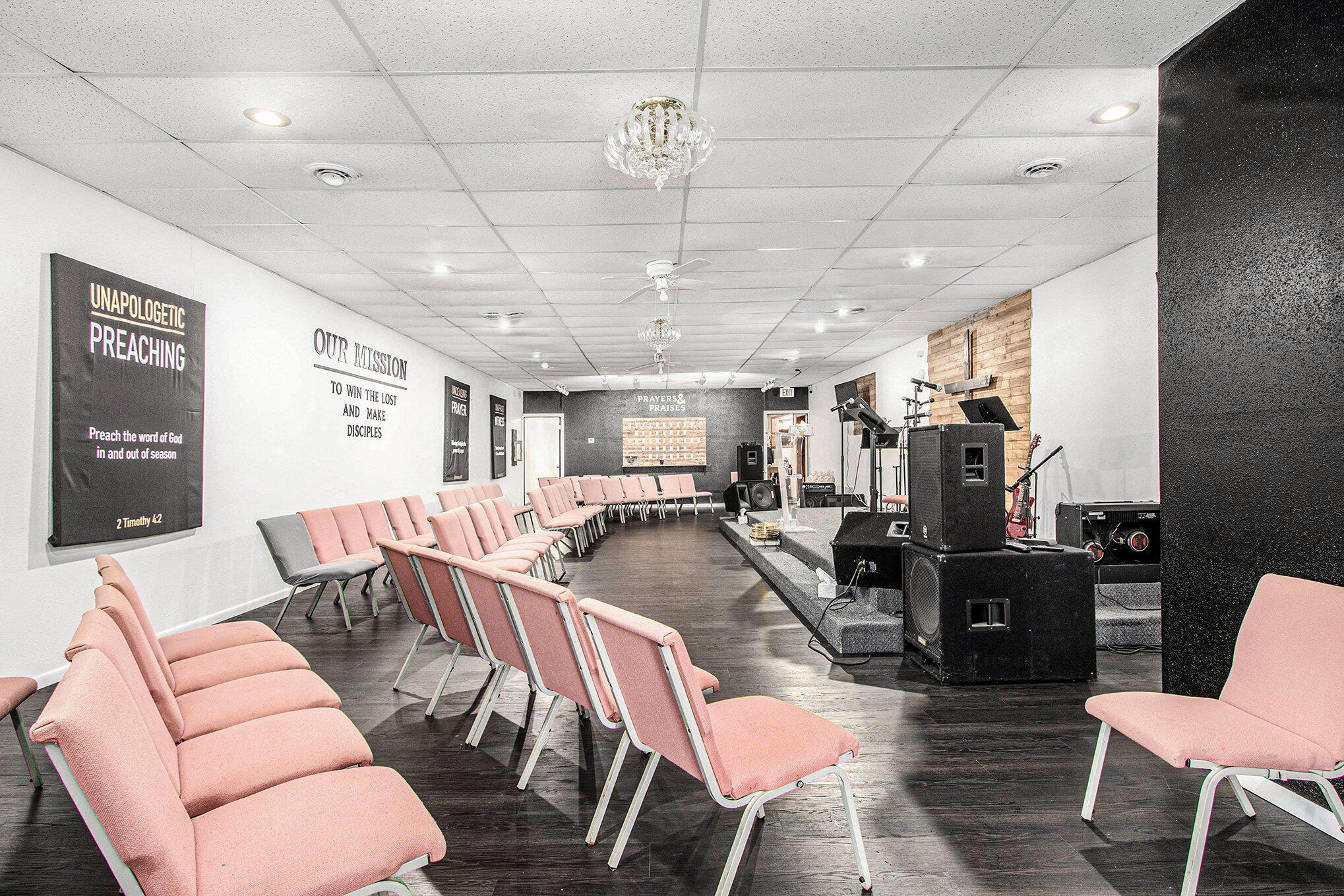 801 E Chicago Avenue