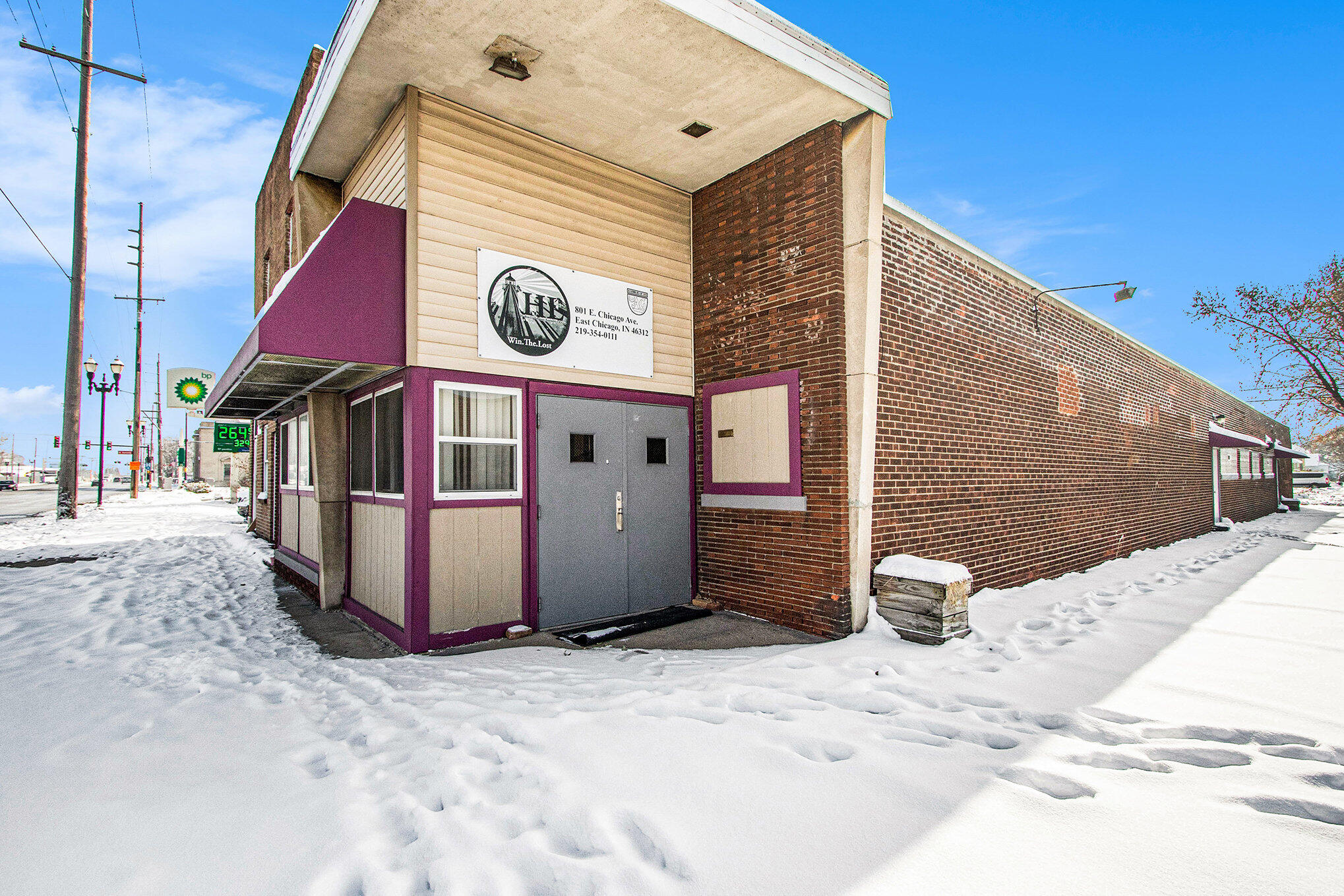 801 E Chicago Avenue