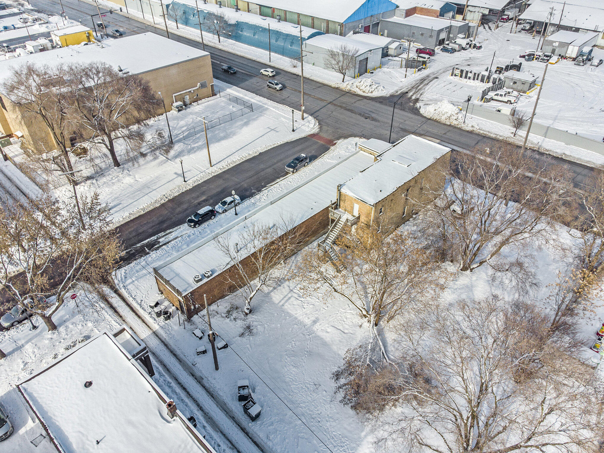 801 E Chicago Avenue