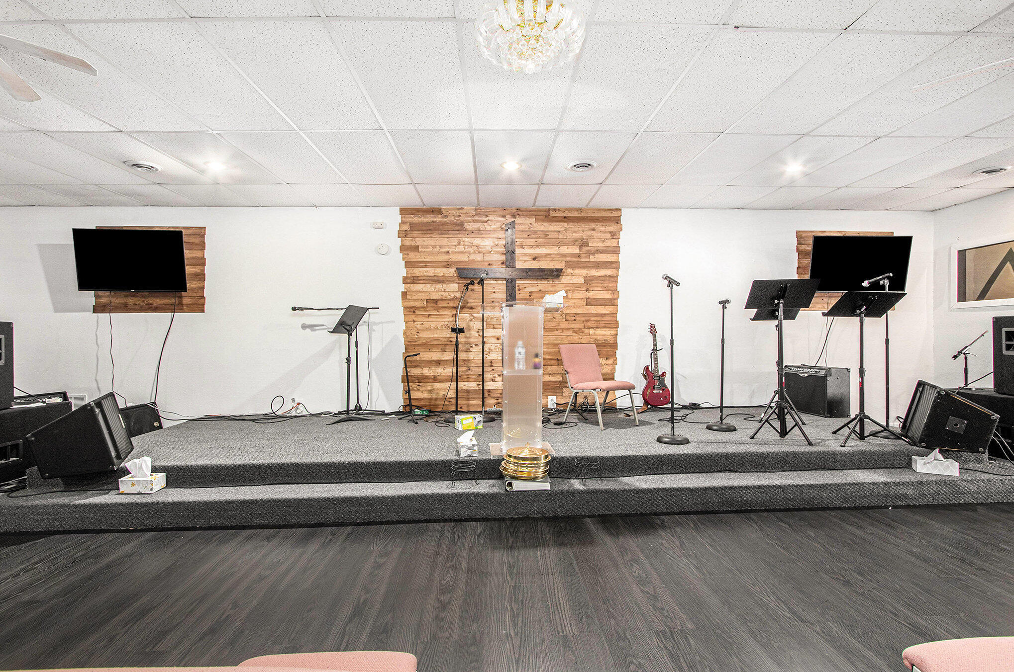 801 E Chicago Avenue