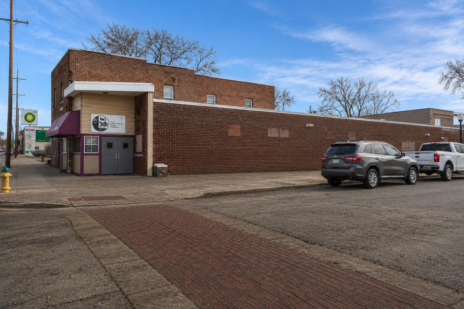 801 E Chicago Avenue