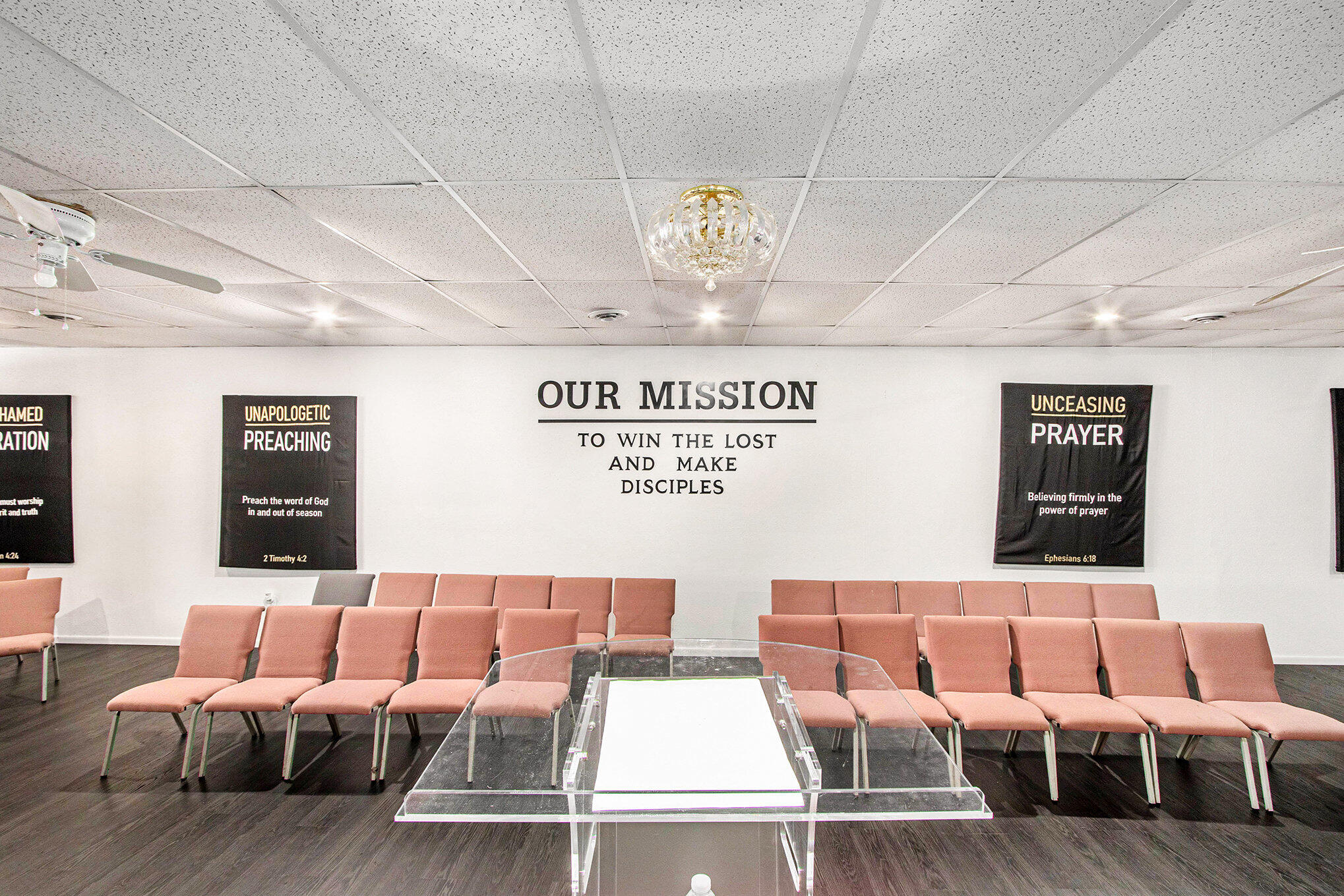 801 E Chicago Avenue