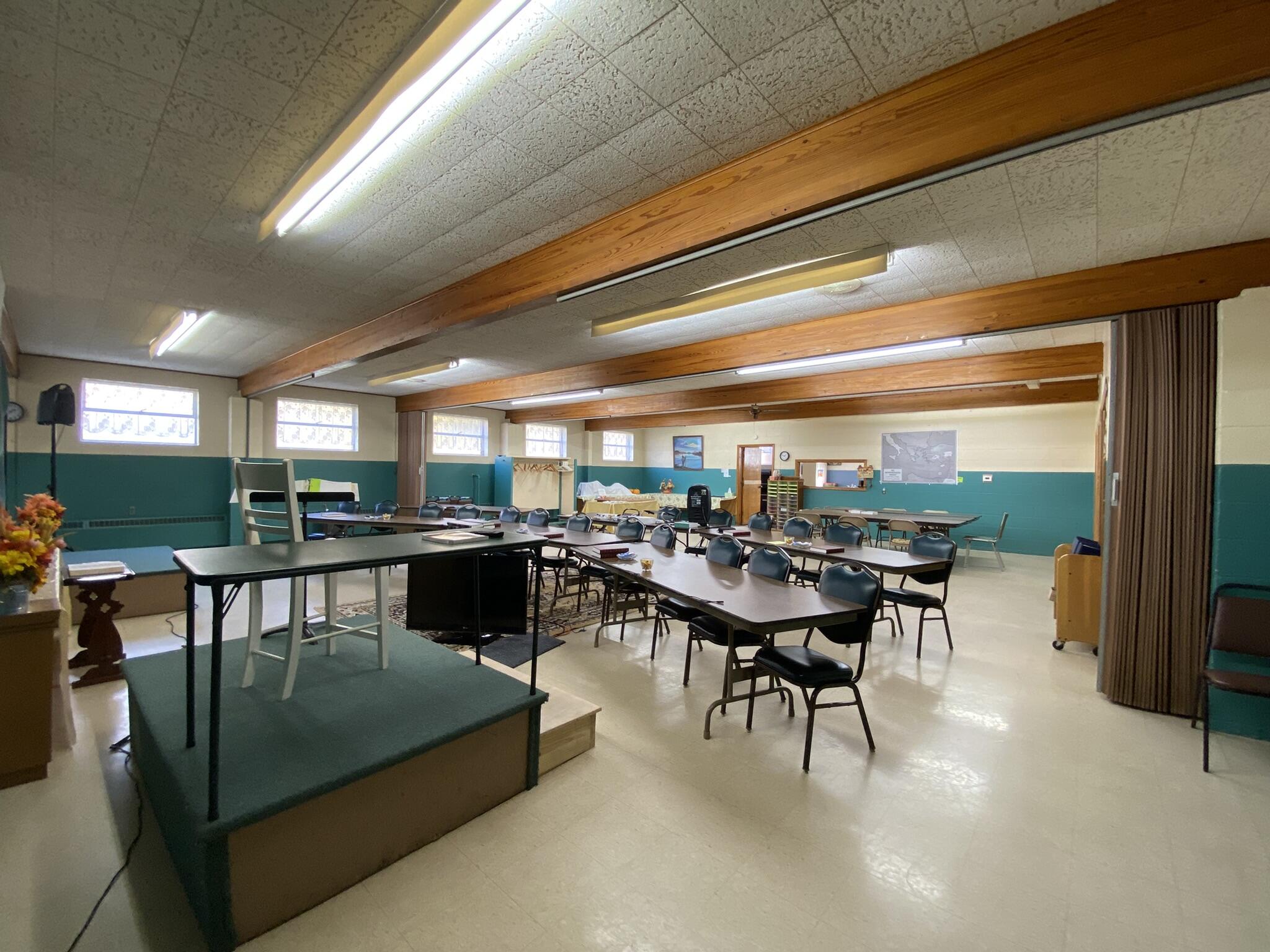 4274 W Dunes Highway