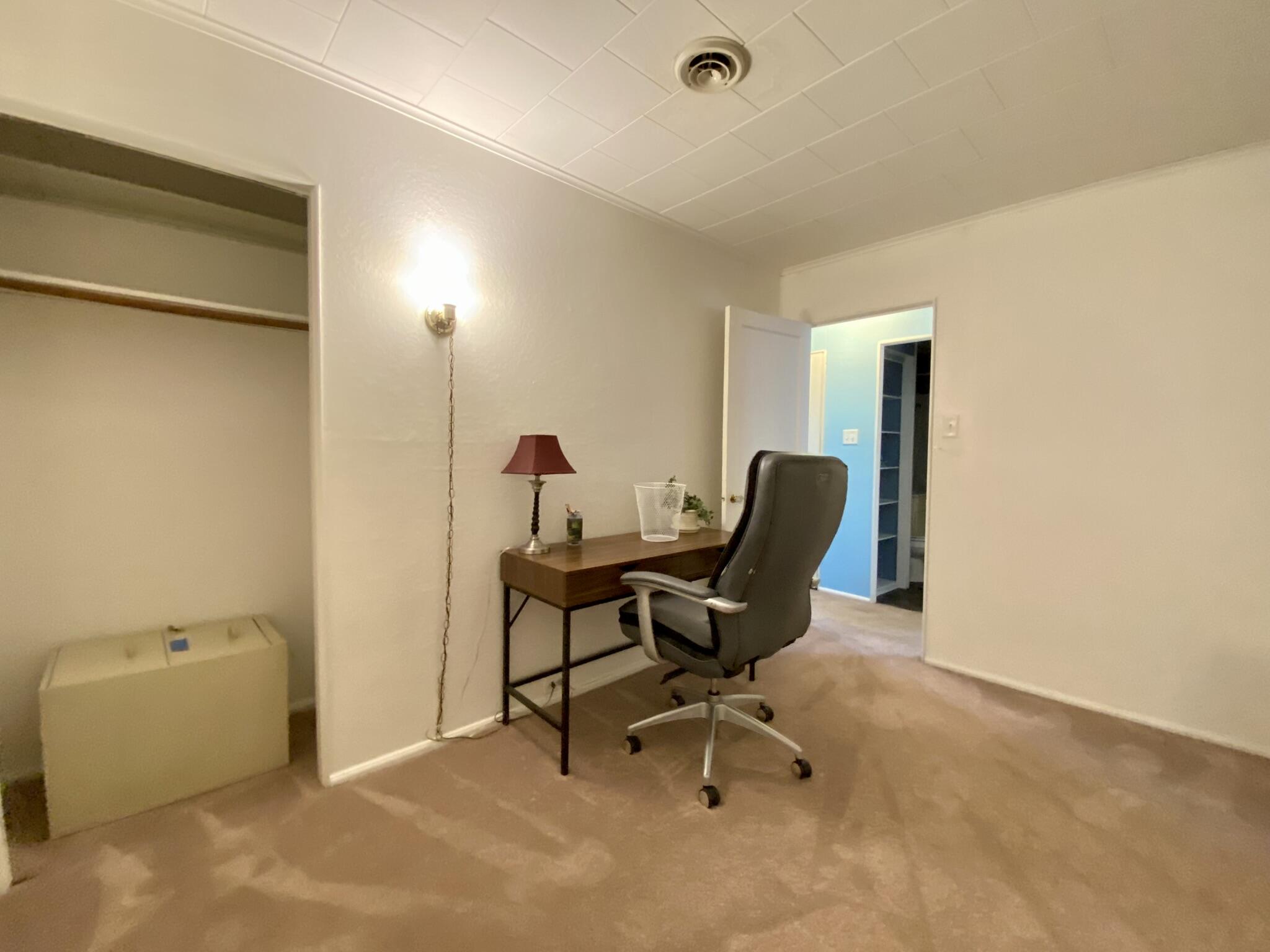 1601 Valparaiso Street