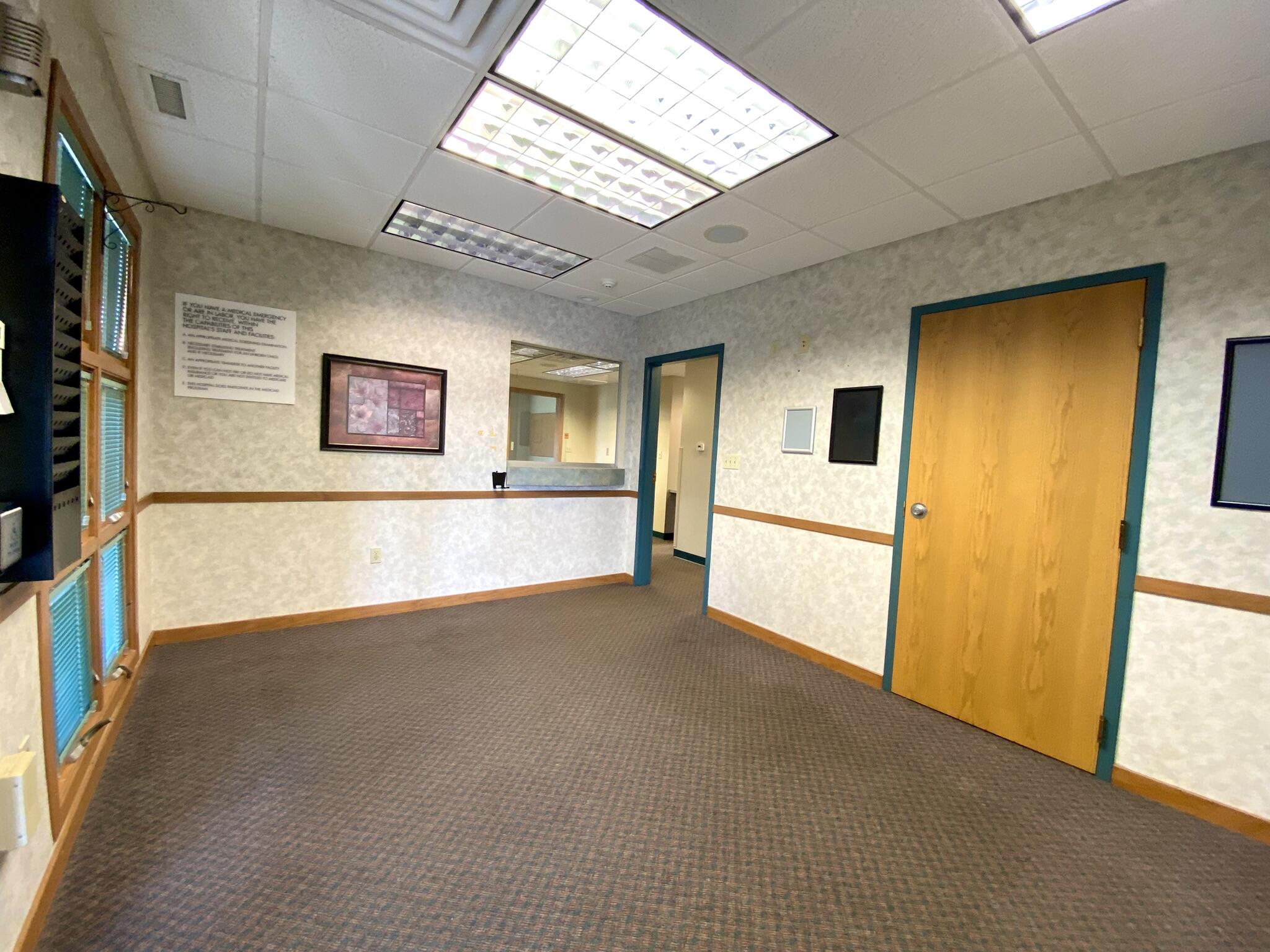 808 - 810 E Lincolnway