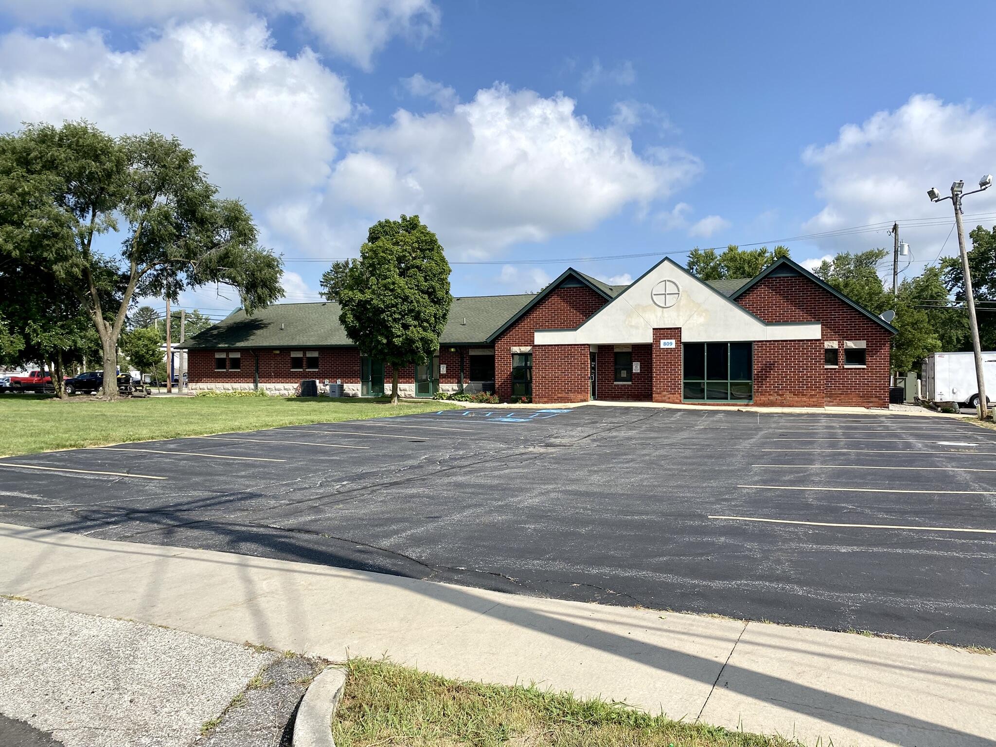 808 - 810 E Lincolnway