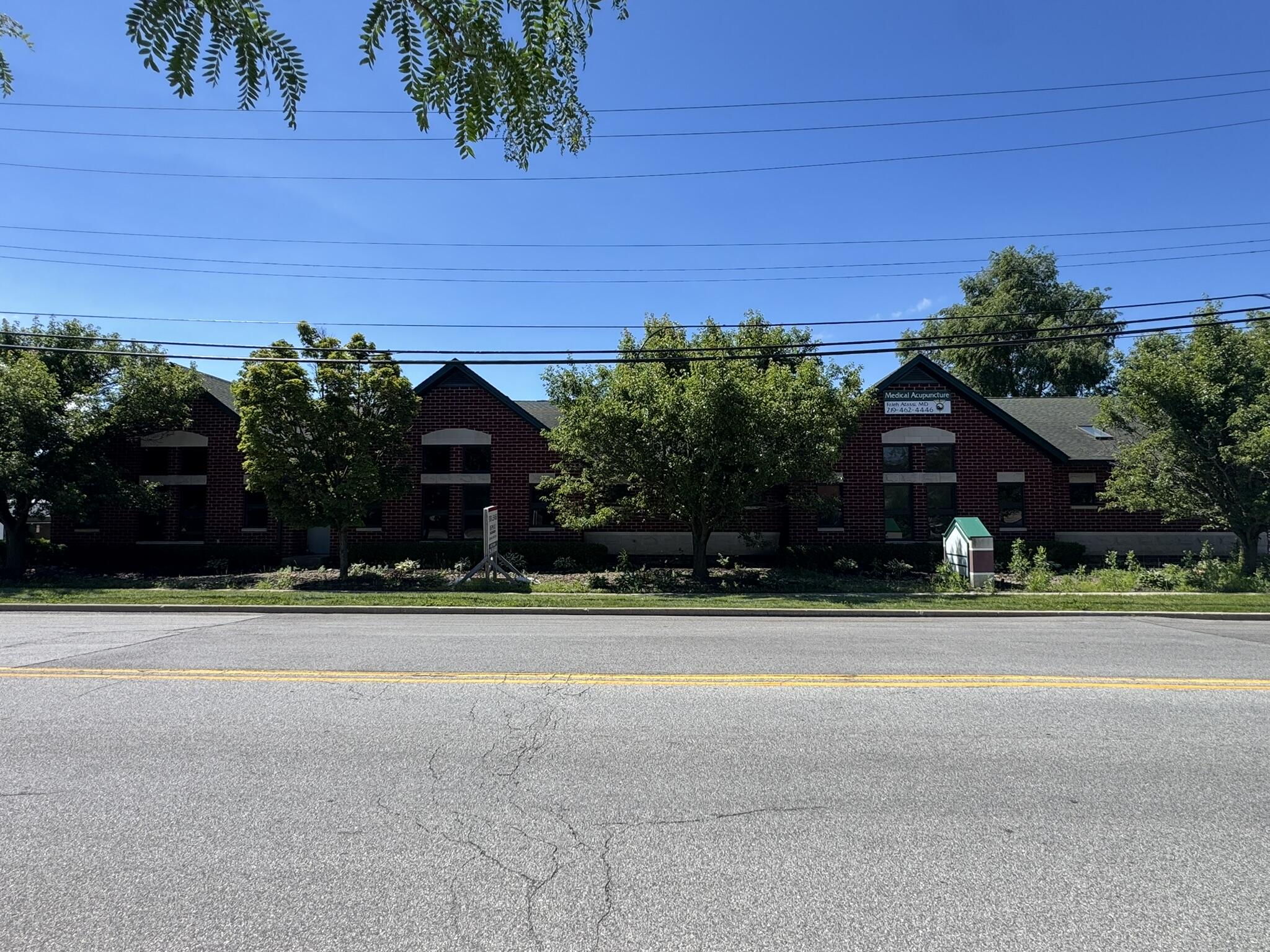 808 - 810 E Lincolnway