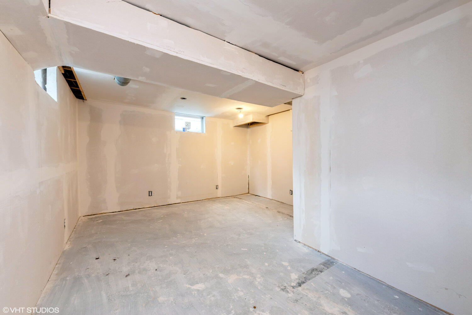 2905 E Michigan Boulevard