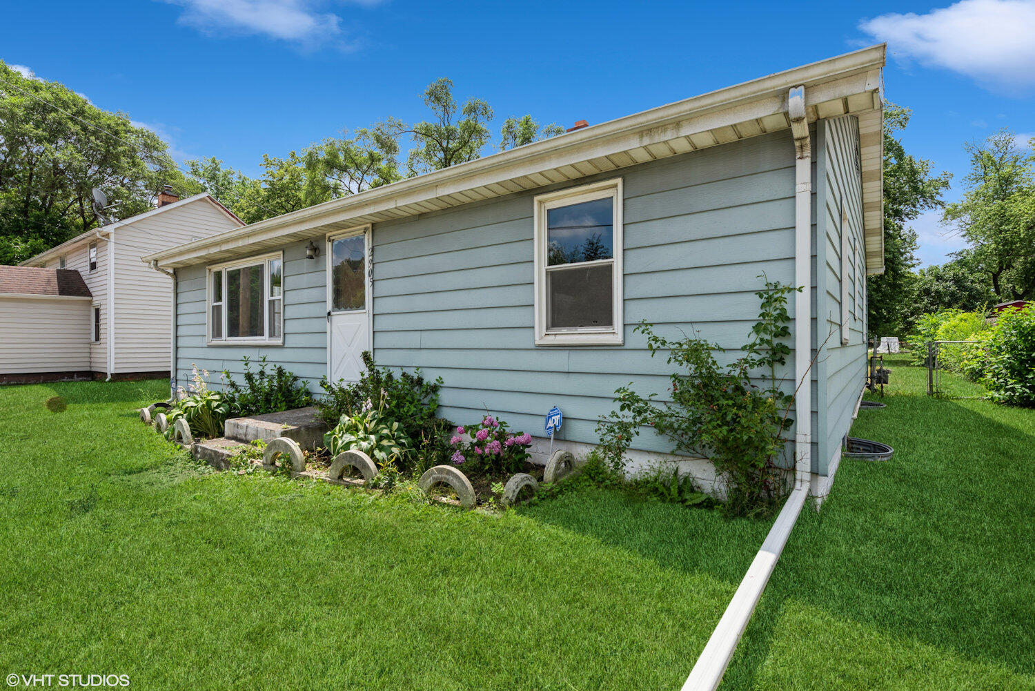 2905 E Michigan Boulevard