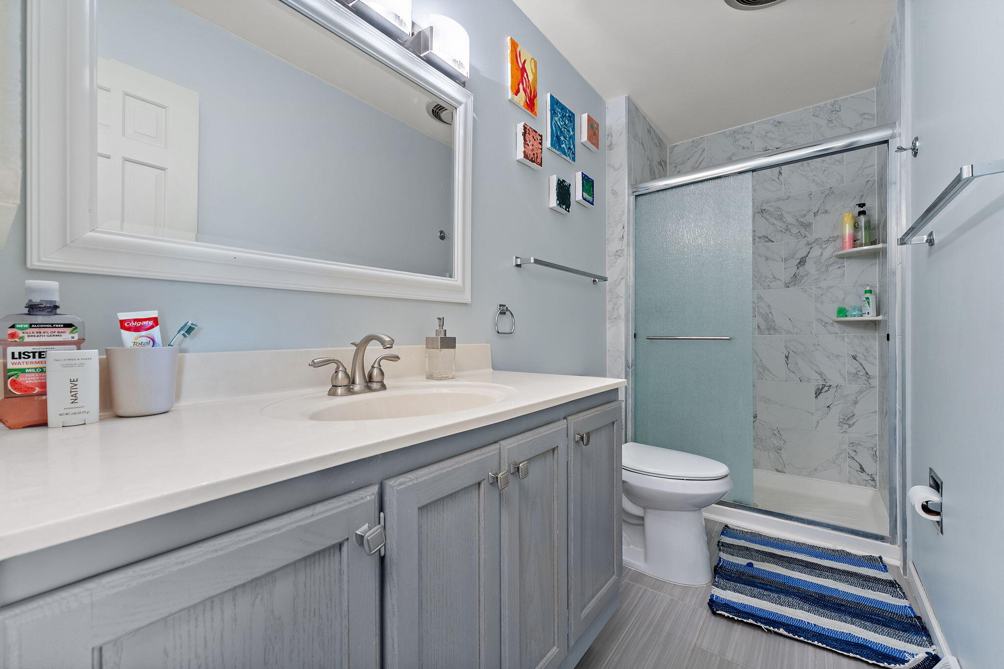 4002 Sleighbell Lane