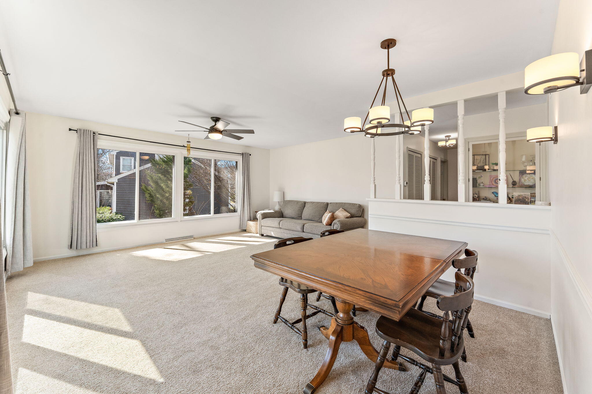 4002 Sleighbell Lane