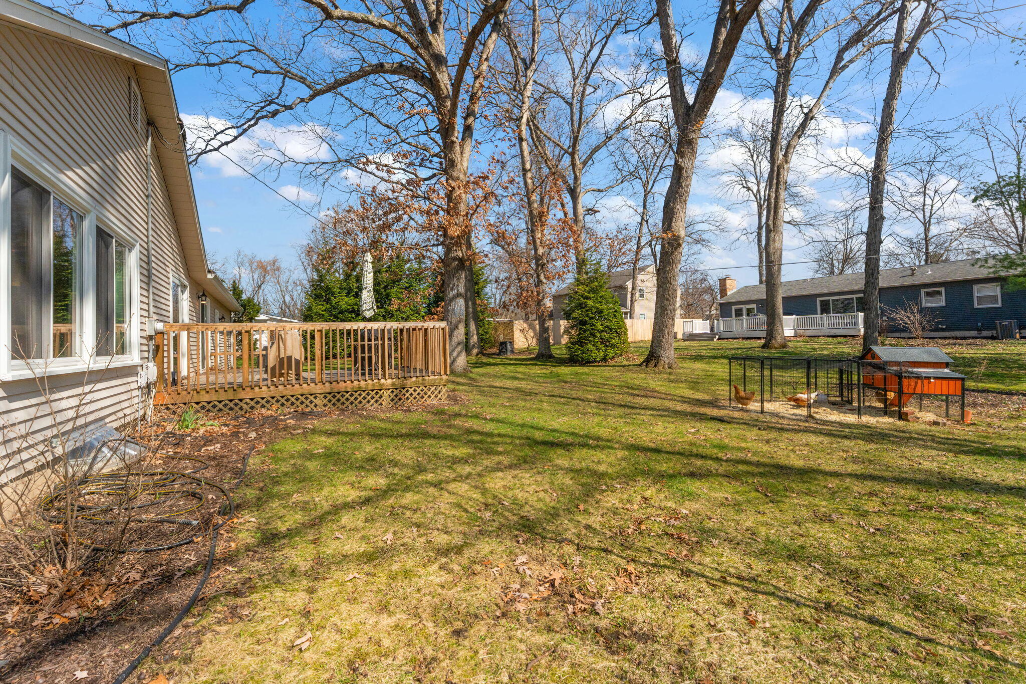 4002 Sleighbell Lane