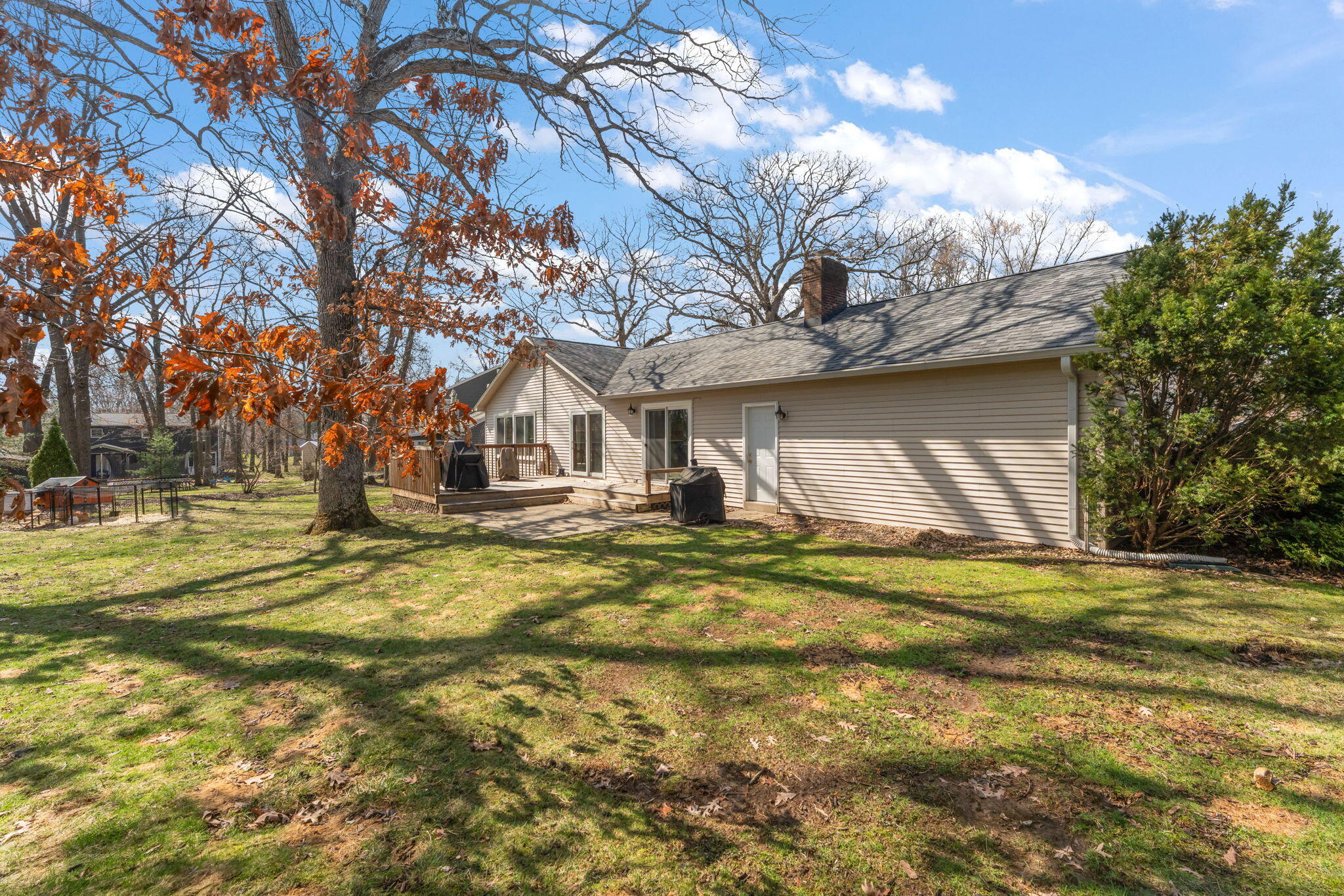 4002 Sleighbell Lane