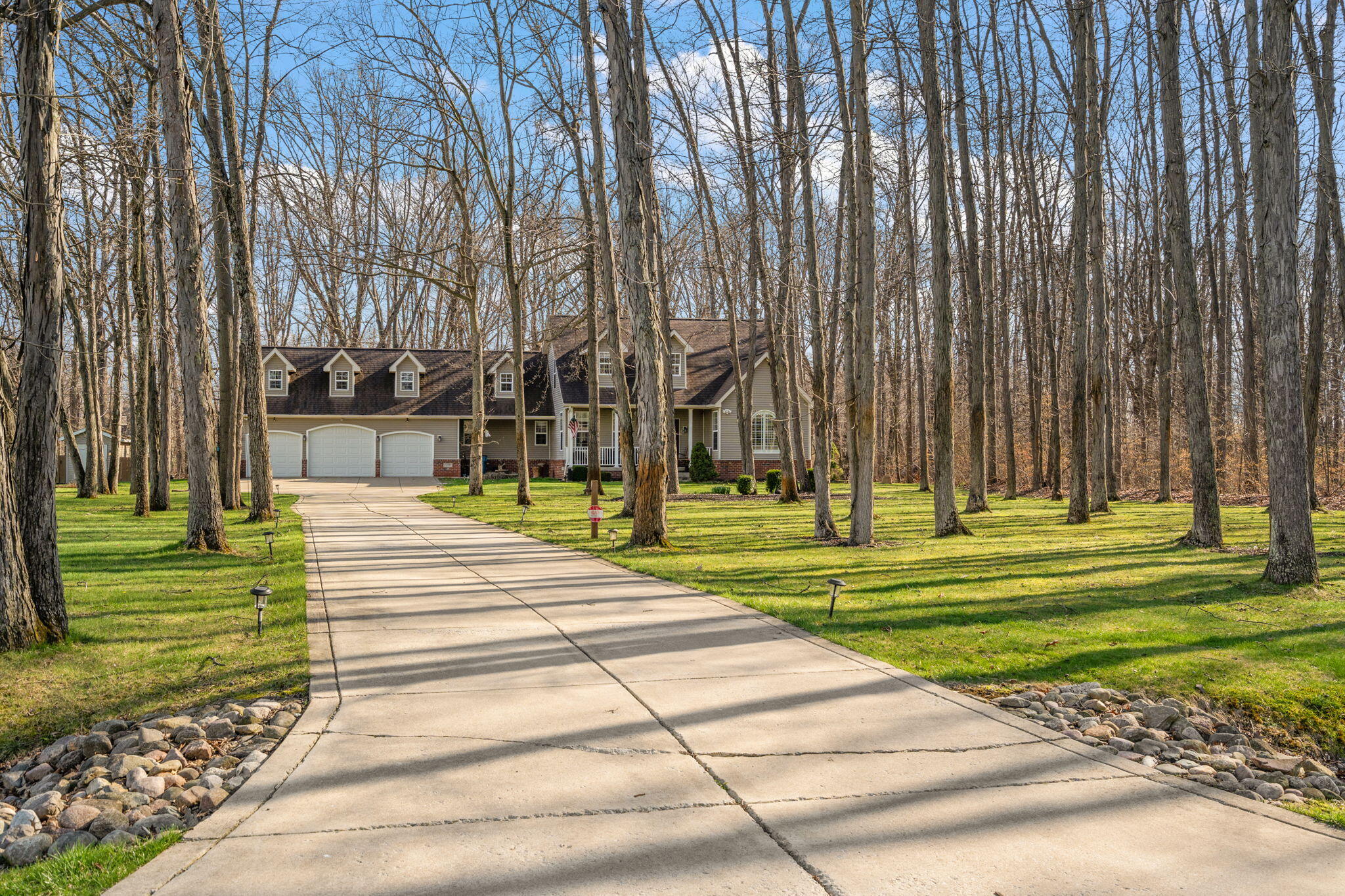 228 W Papillon Drive