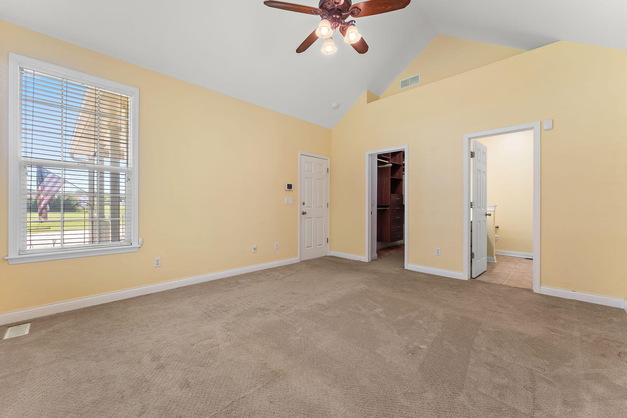 228 W Papillon Drive