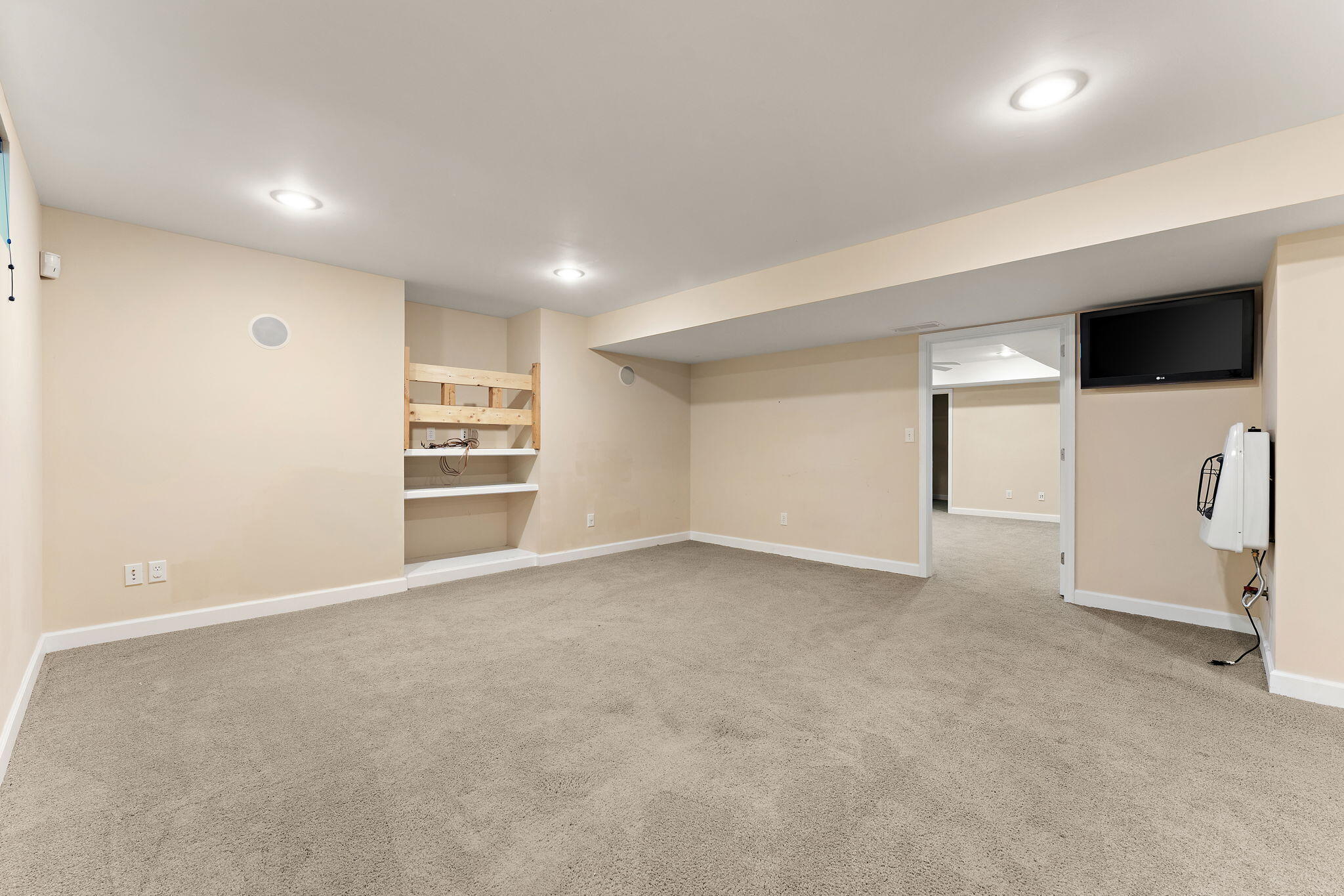 228 W Papillon Drive
