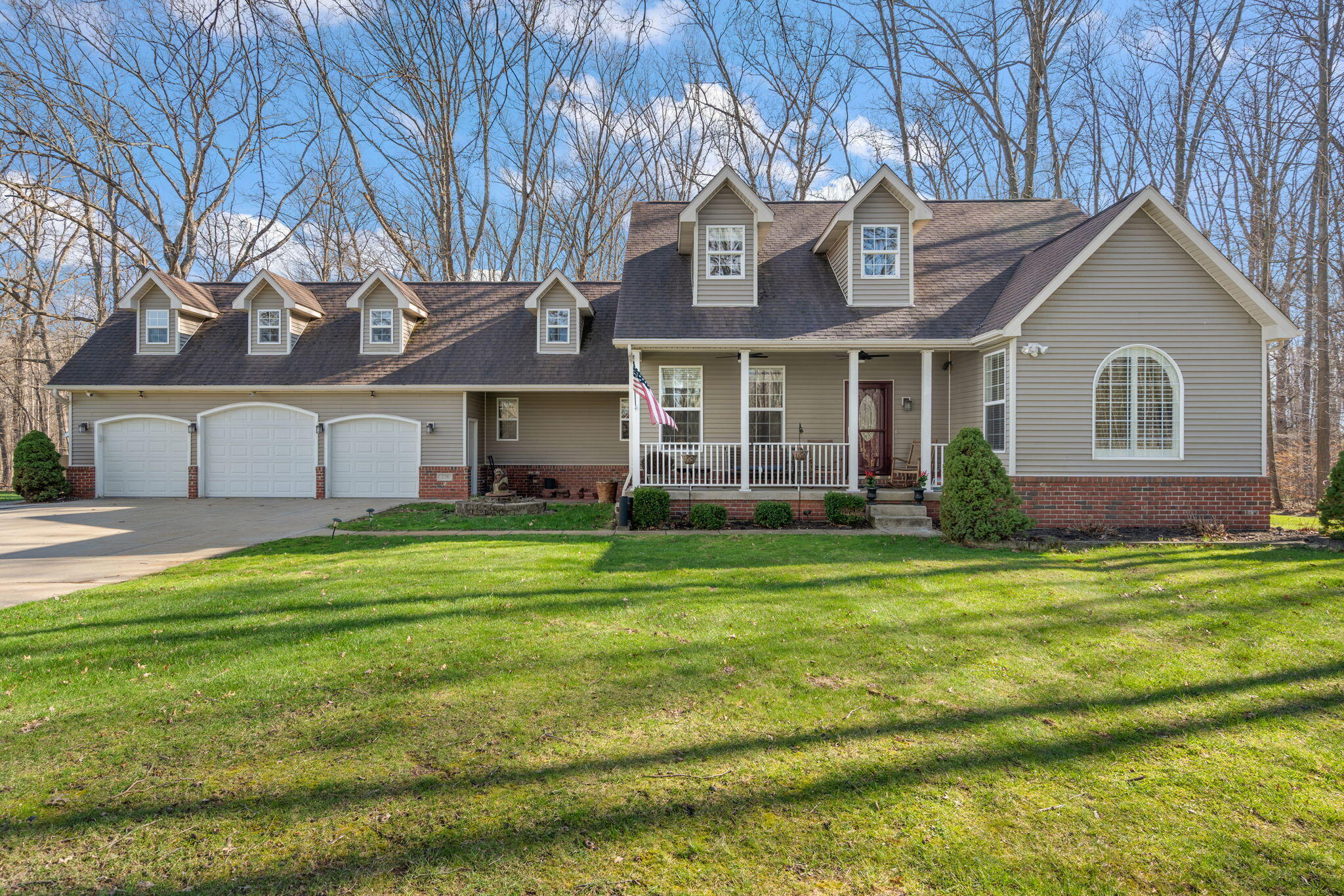 228 W Papillon Drive