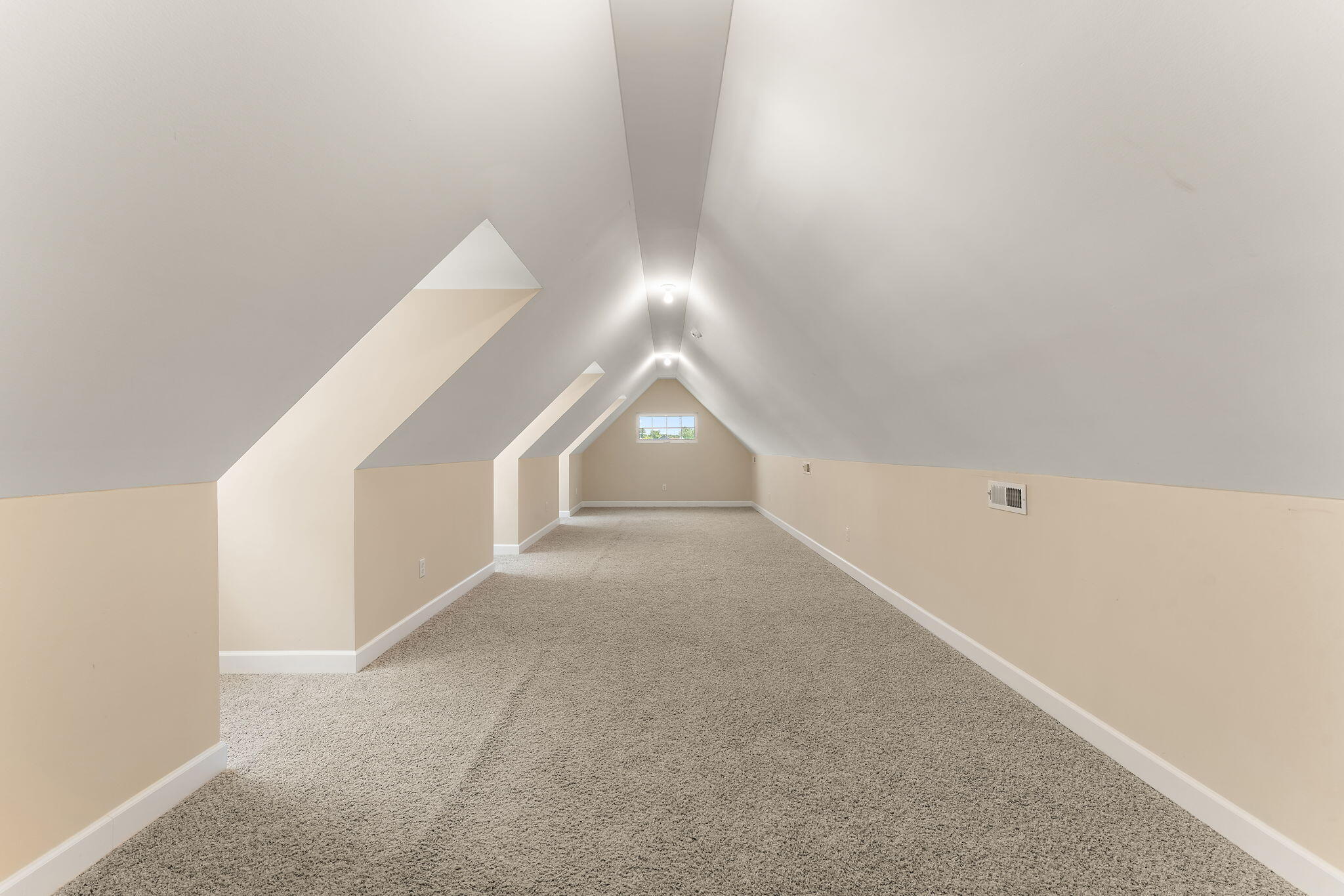 228 W Papillon Drive