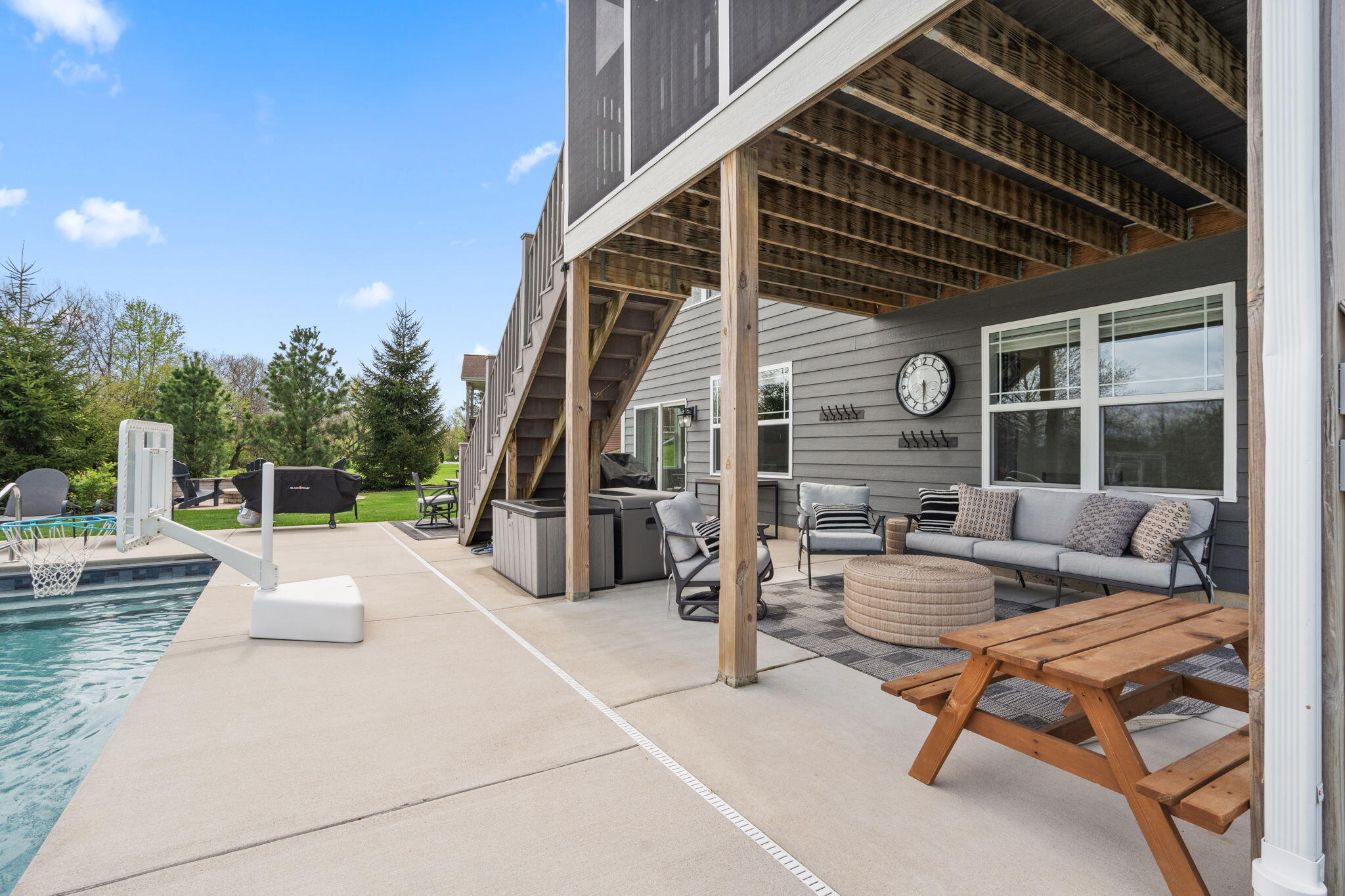 1684 Kleven Lane
