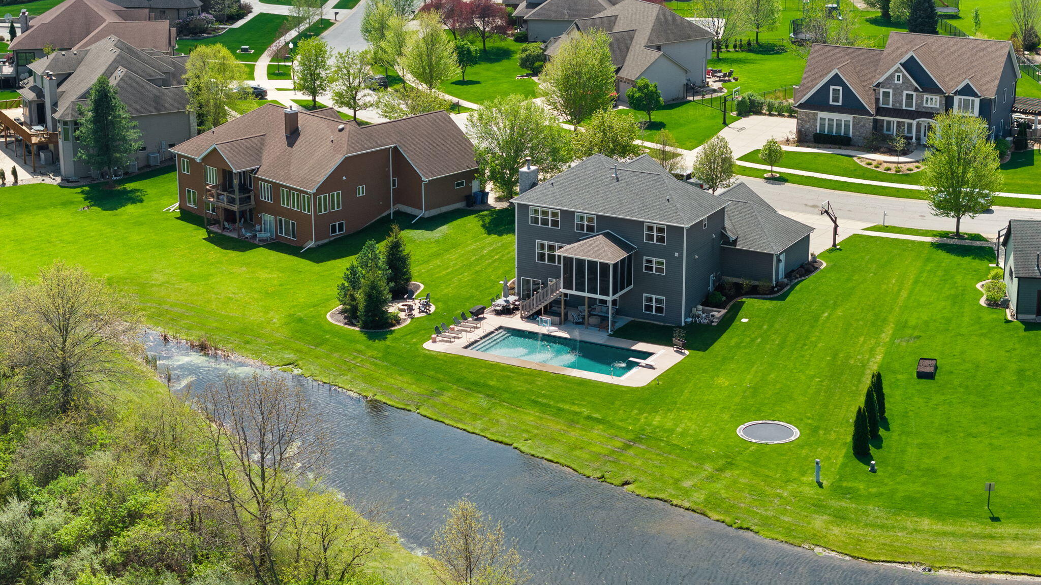 1684 Kleven Lane