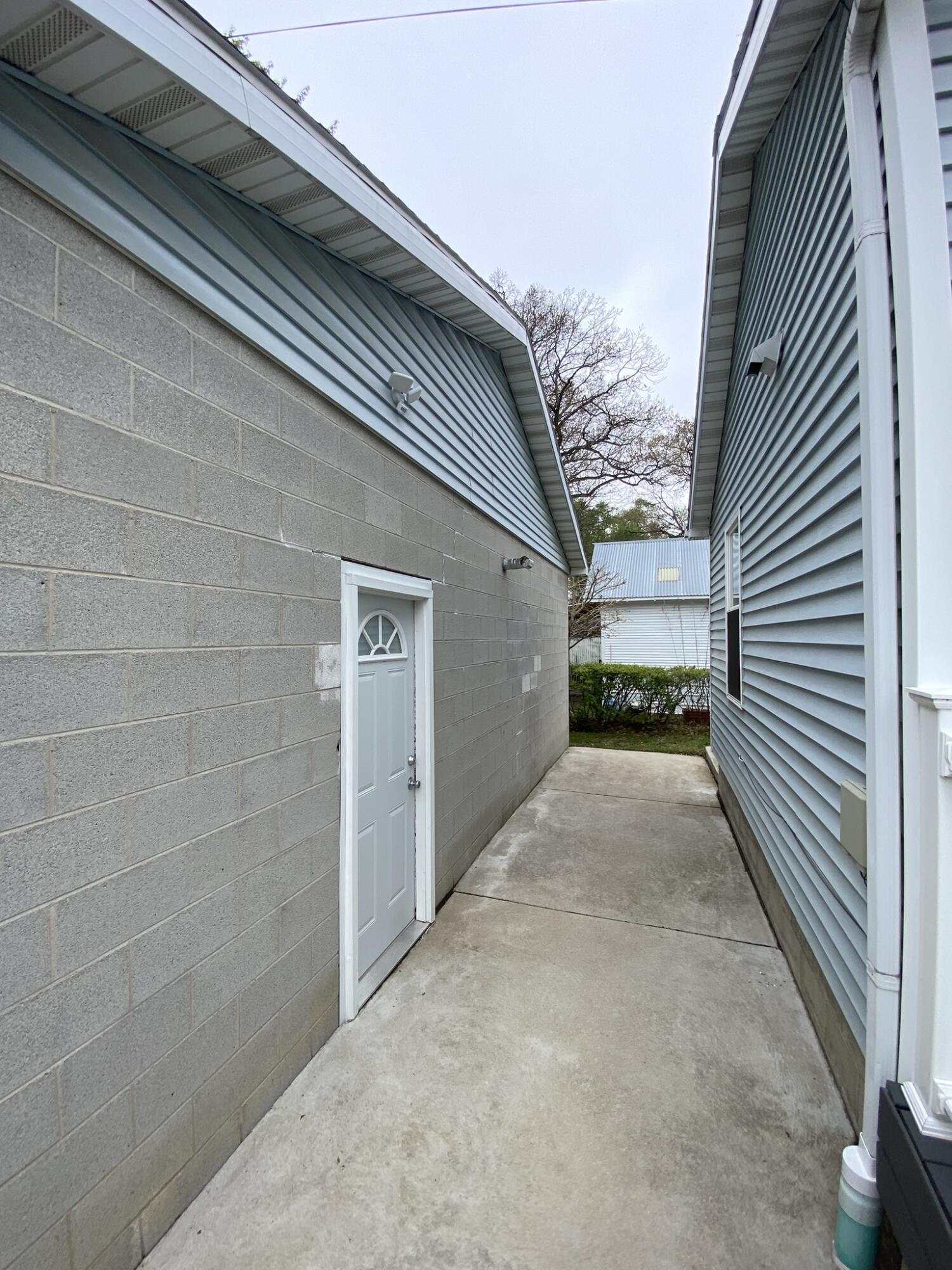 715 S Ashland Avenue