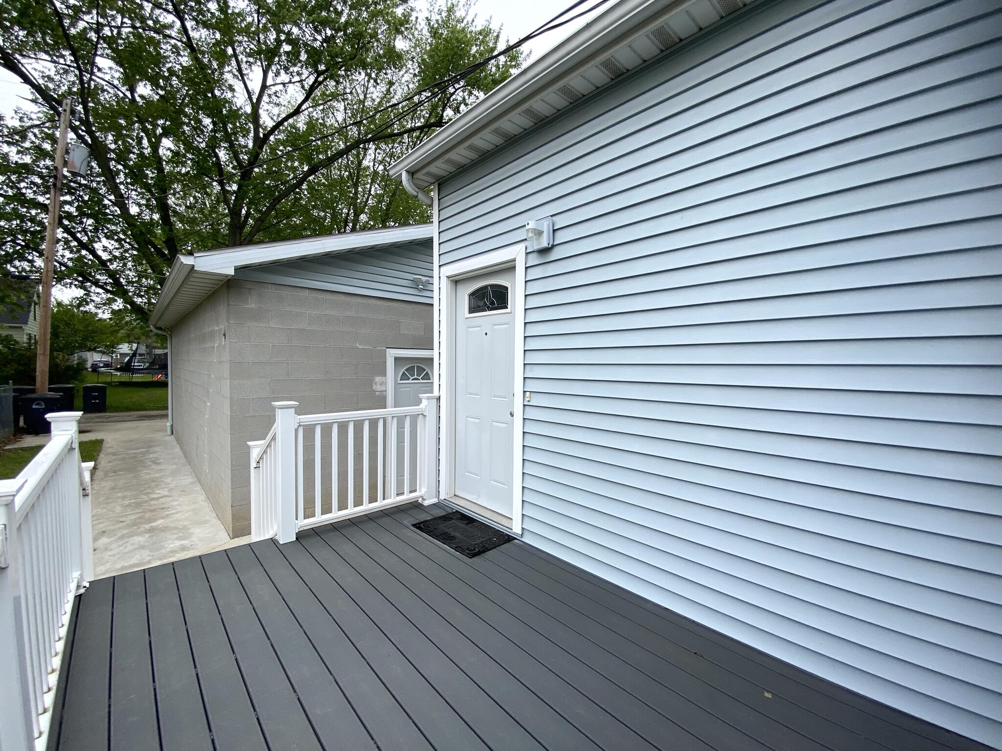 715 S Ashland Avenue