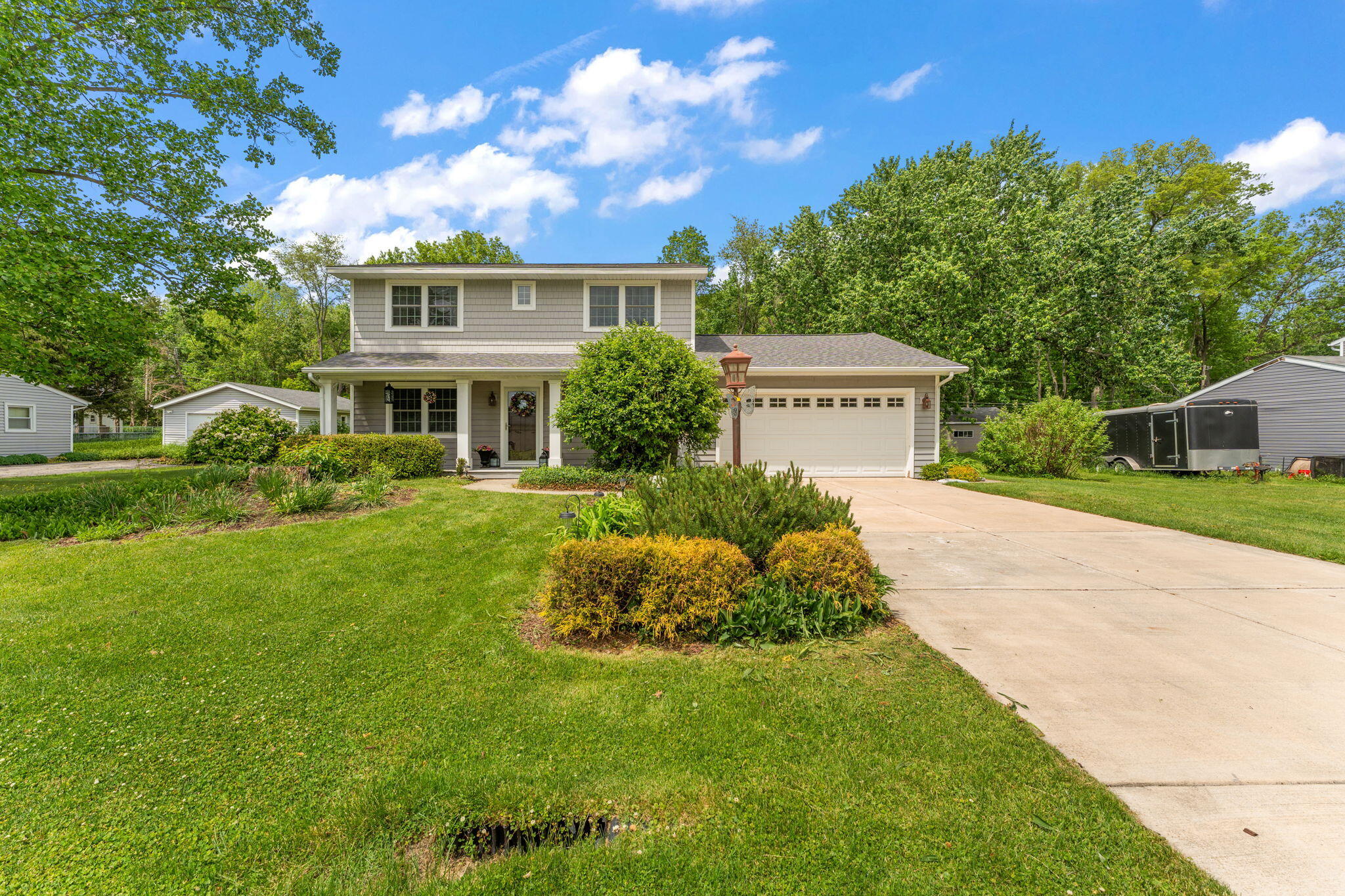 2605 Thomas Road