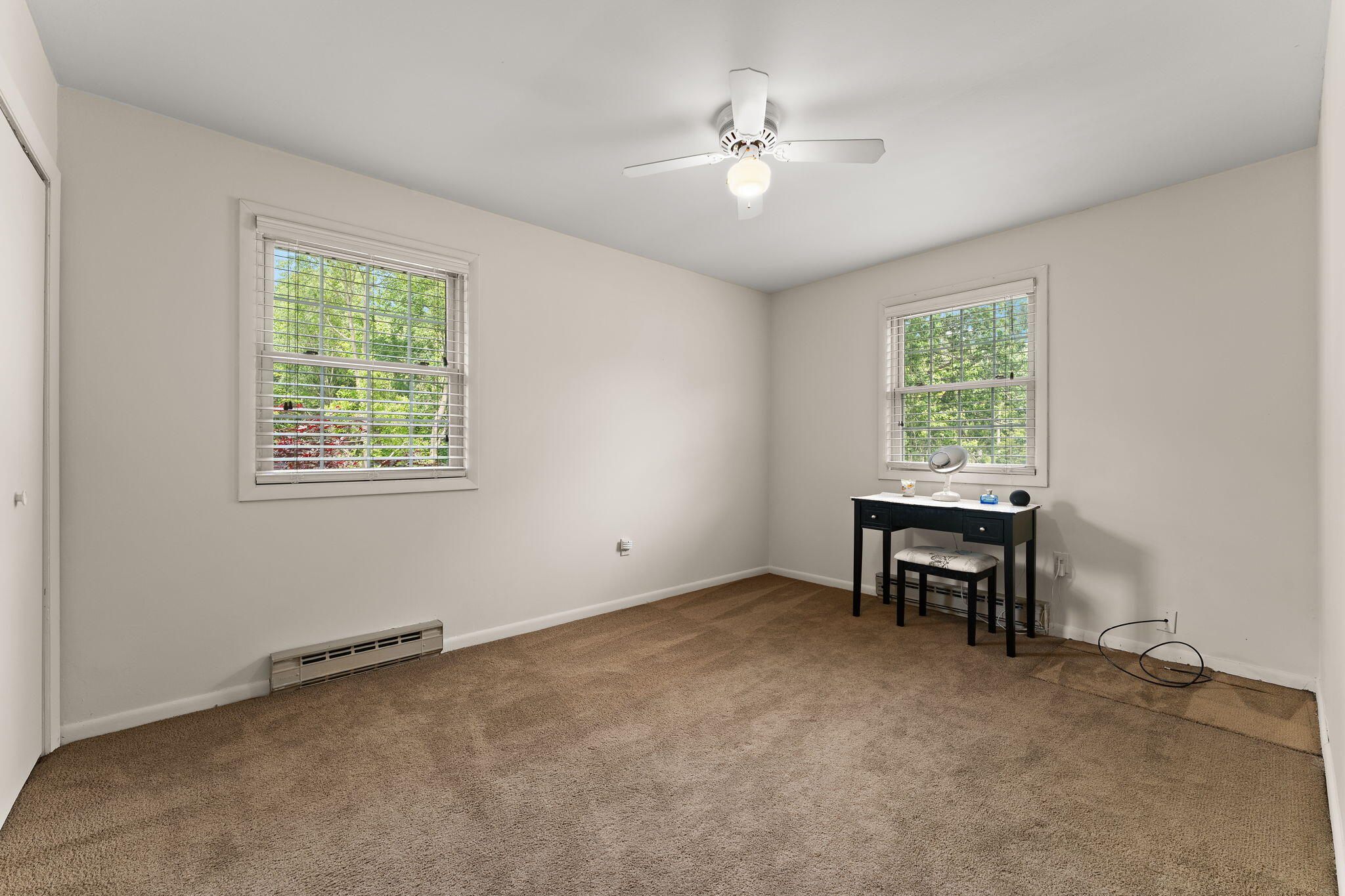 2605 Thomas Road